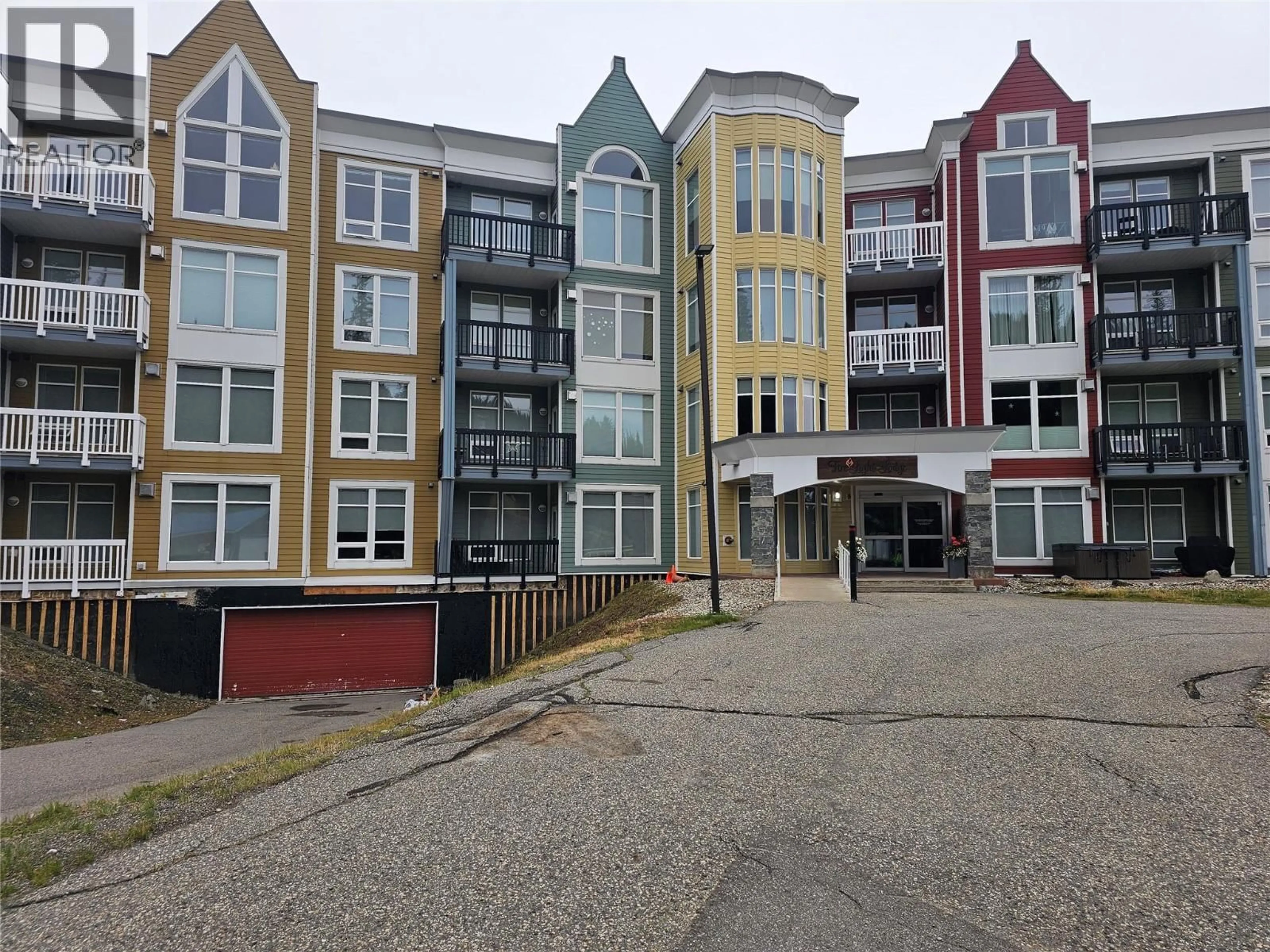 Unknown for 208 - 30 MONASHEE ROAD, Silver Star British Columbia V1B3M1