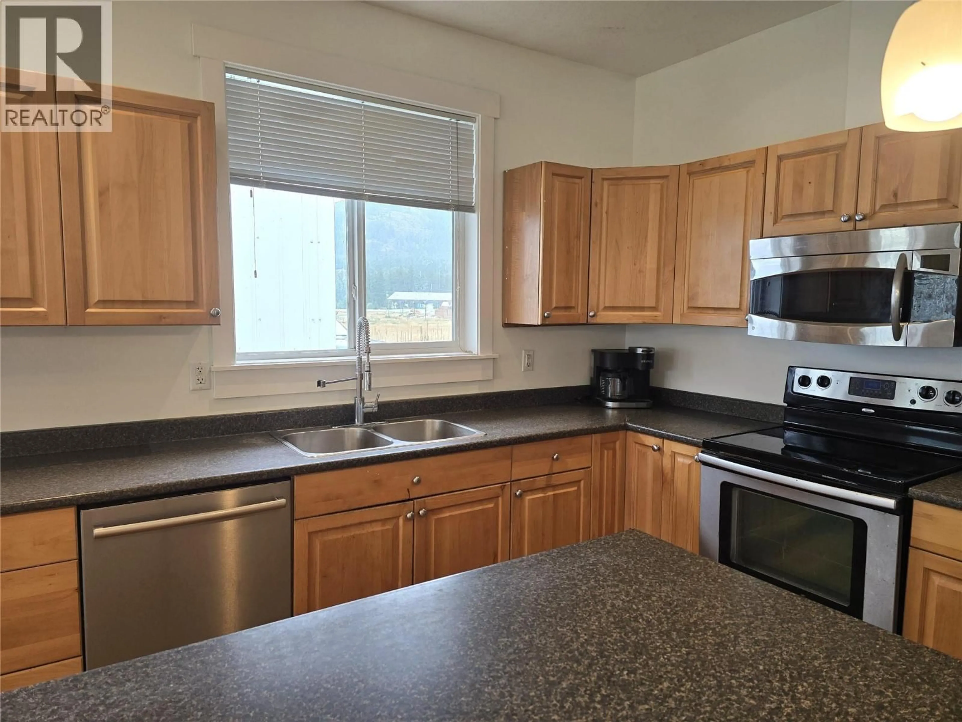 Standard kitchen, unknown for 197 24 HIGHWAY, Little Fort British Columbia V0E2C0