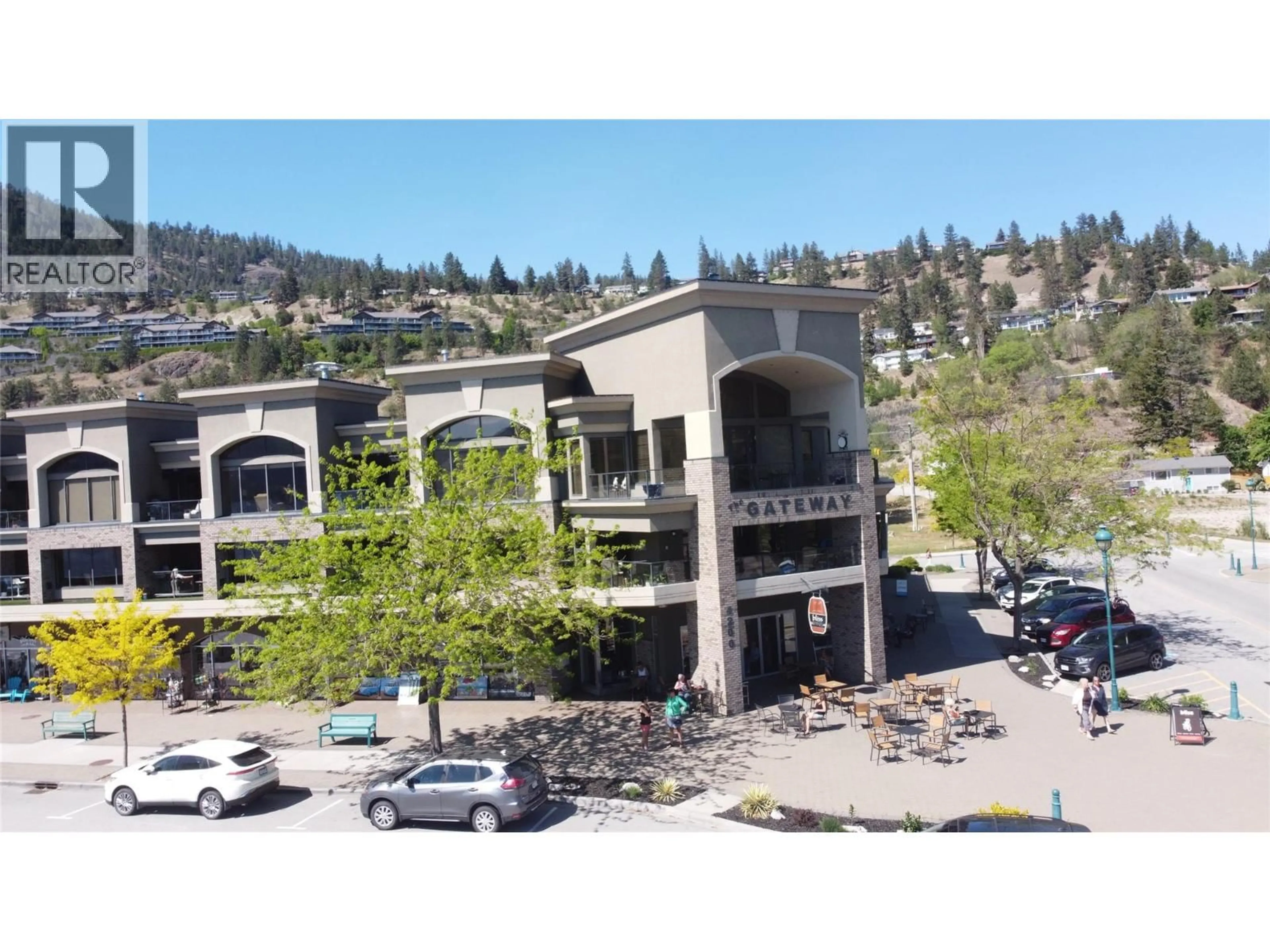 A pic from outside/outdoor area/front of a property/back of a property/a pic from drone, mountain view for 201 - 4200 BEACH AVENUE, Peachland British Columbia V0H1X6