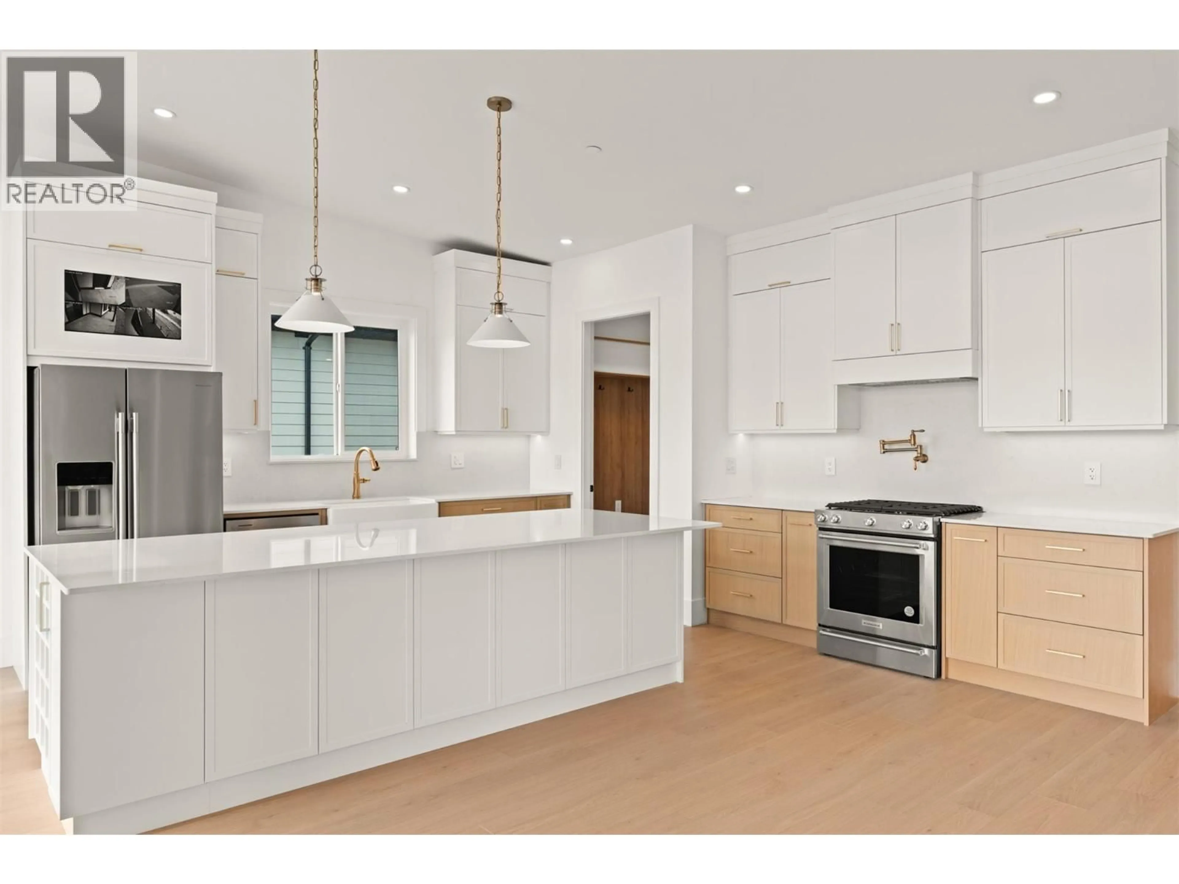 Open concept kitchen, unknown for 8924 TAVISTOCK ROAD, Vernon British Columbia V1H2L4