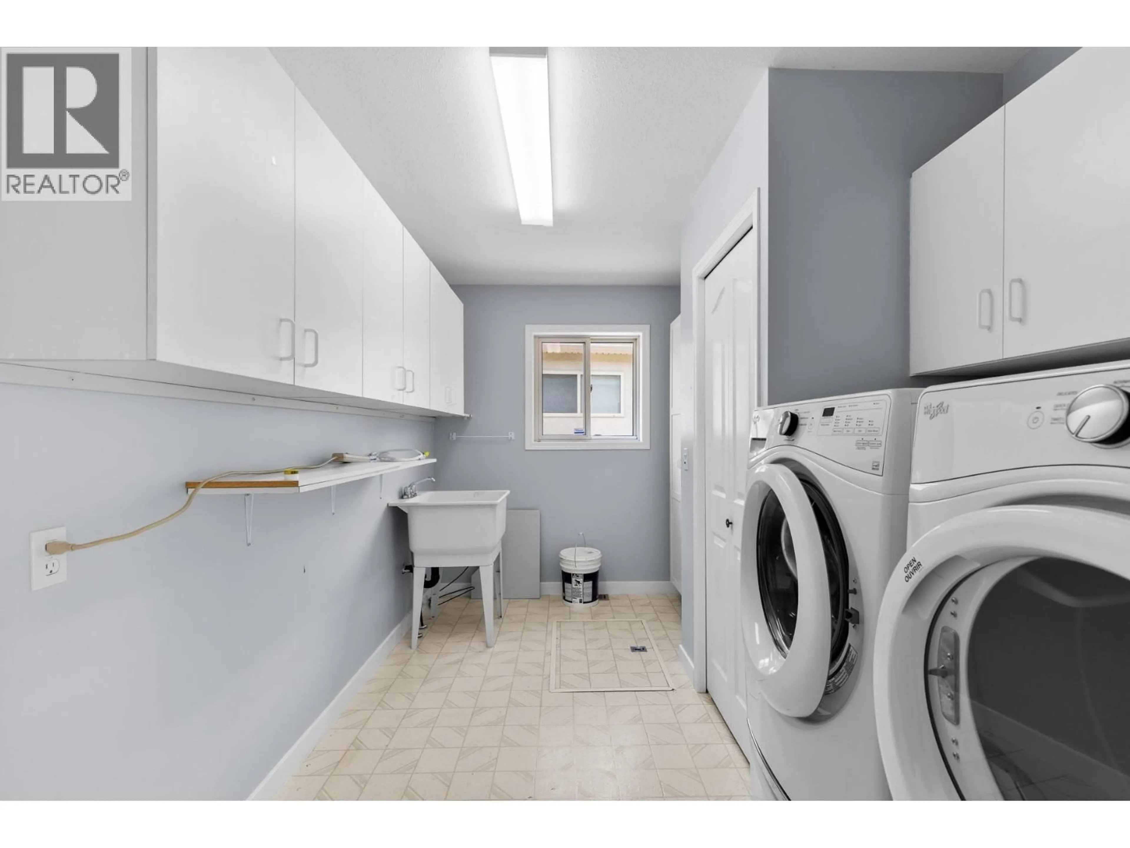 Laundry room for 452 - 2330 BUTT ROAD, Westbank British Columbia V4T2E9