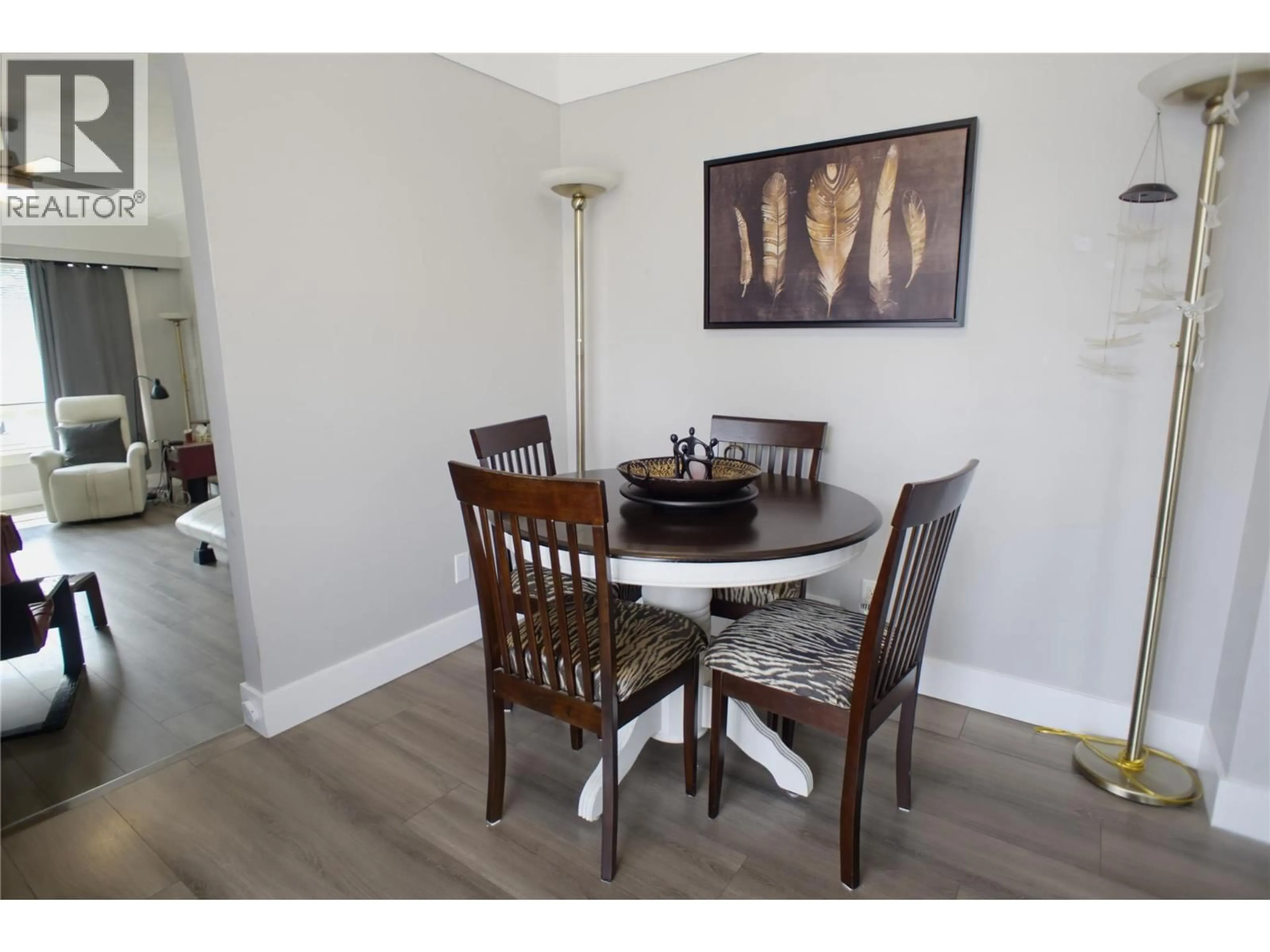 Dining room, wood/laminate floor for 220 PARK STREET, Kamloops British Columbia V2B4A7