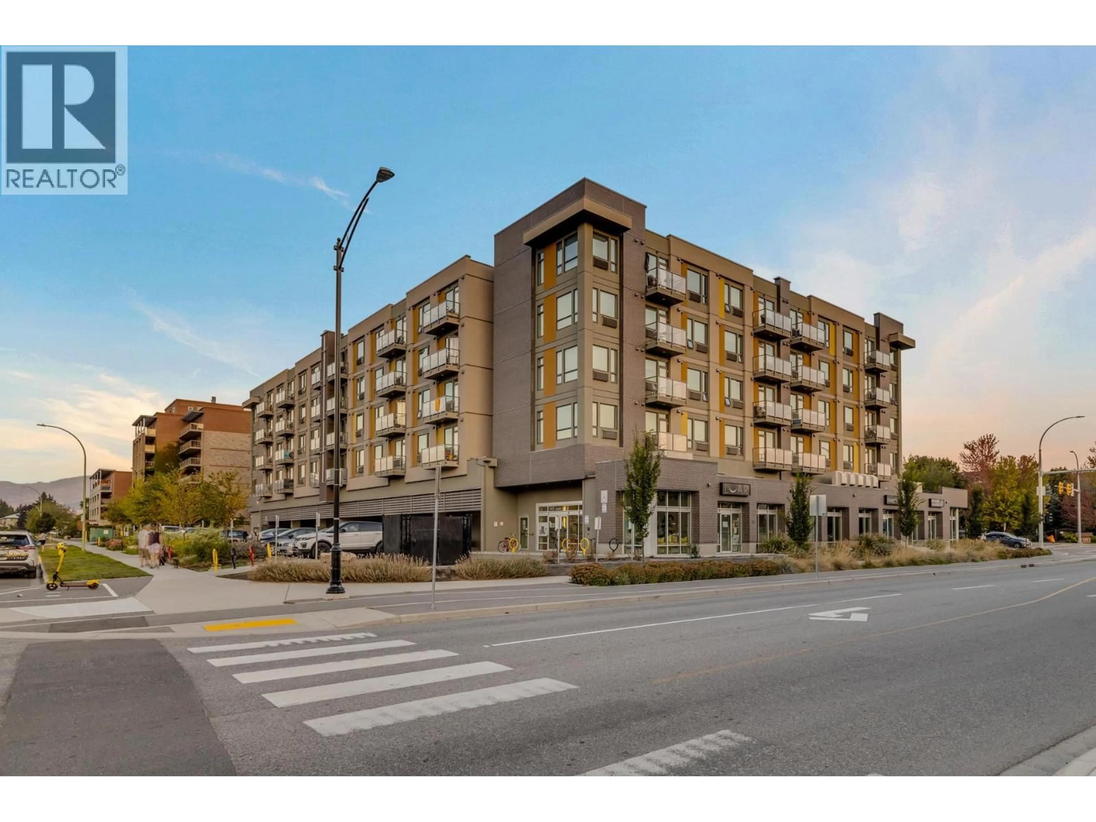 Unknown for 618 - 925 LEON AVENUE, Kelowna British Columbia V1Y0E5