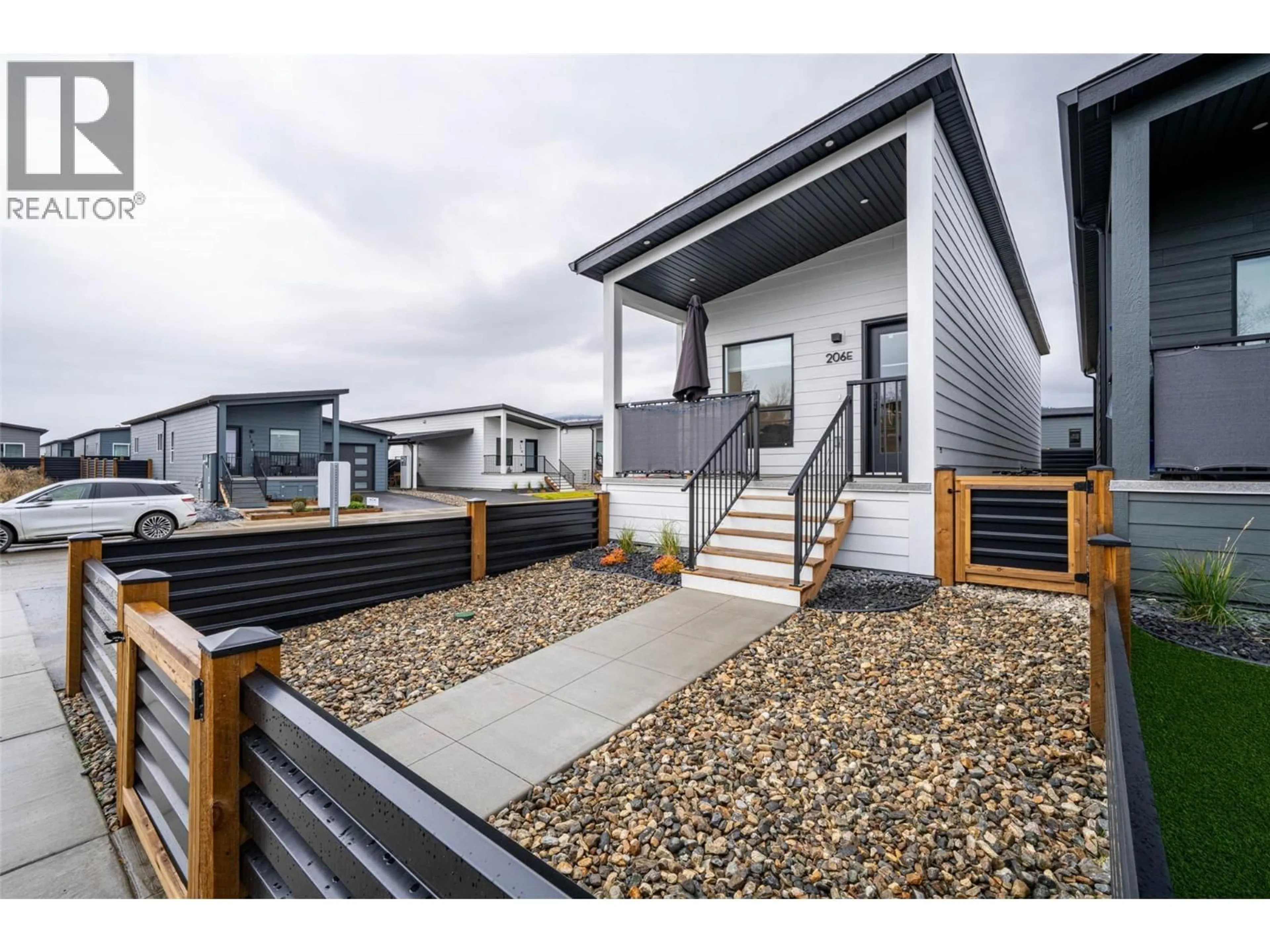 Unknown for 206E - 8900 JIM BAILEY ROAD, Kelowna British Columbia V4V1E8