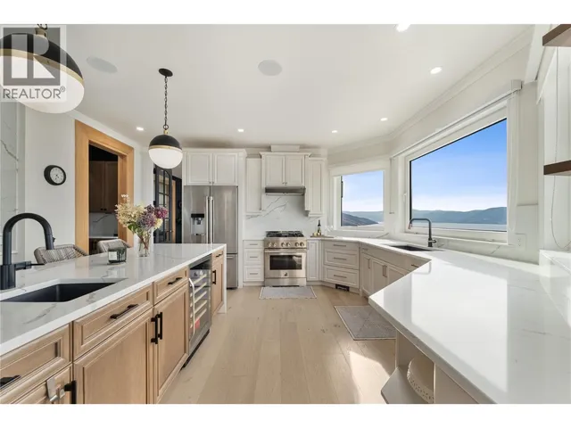 408 OKAVIEW ROAD, Kelowna 5