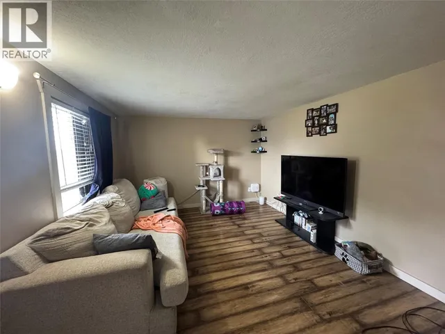872 107 AVENUE, Dawson Creek 2
