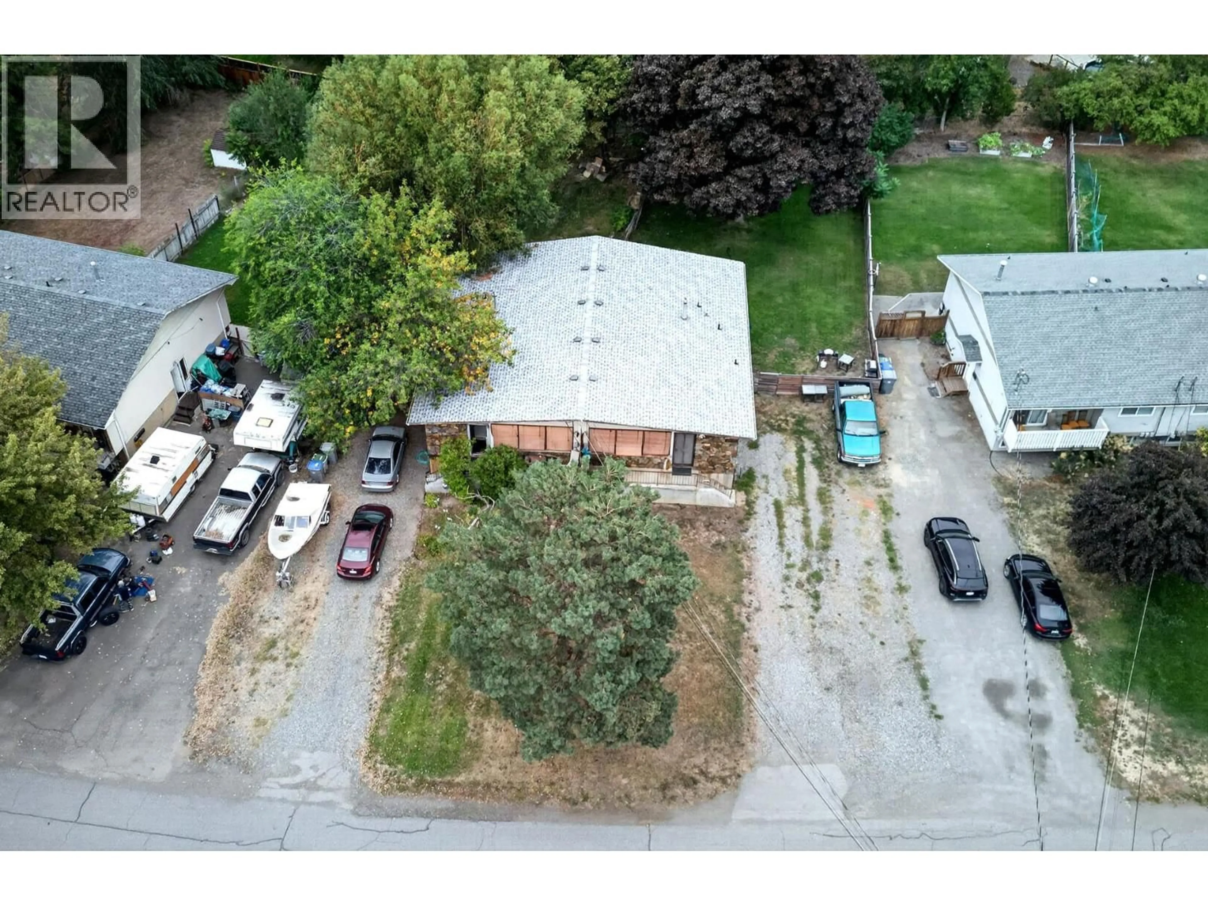 A pic from outside/outdoor area/front of a property/back of a property/a pic from drone, street for OVERLANDER DRIVE, Kamloops British Columbia V2B7L1
