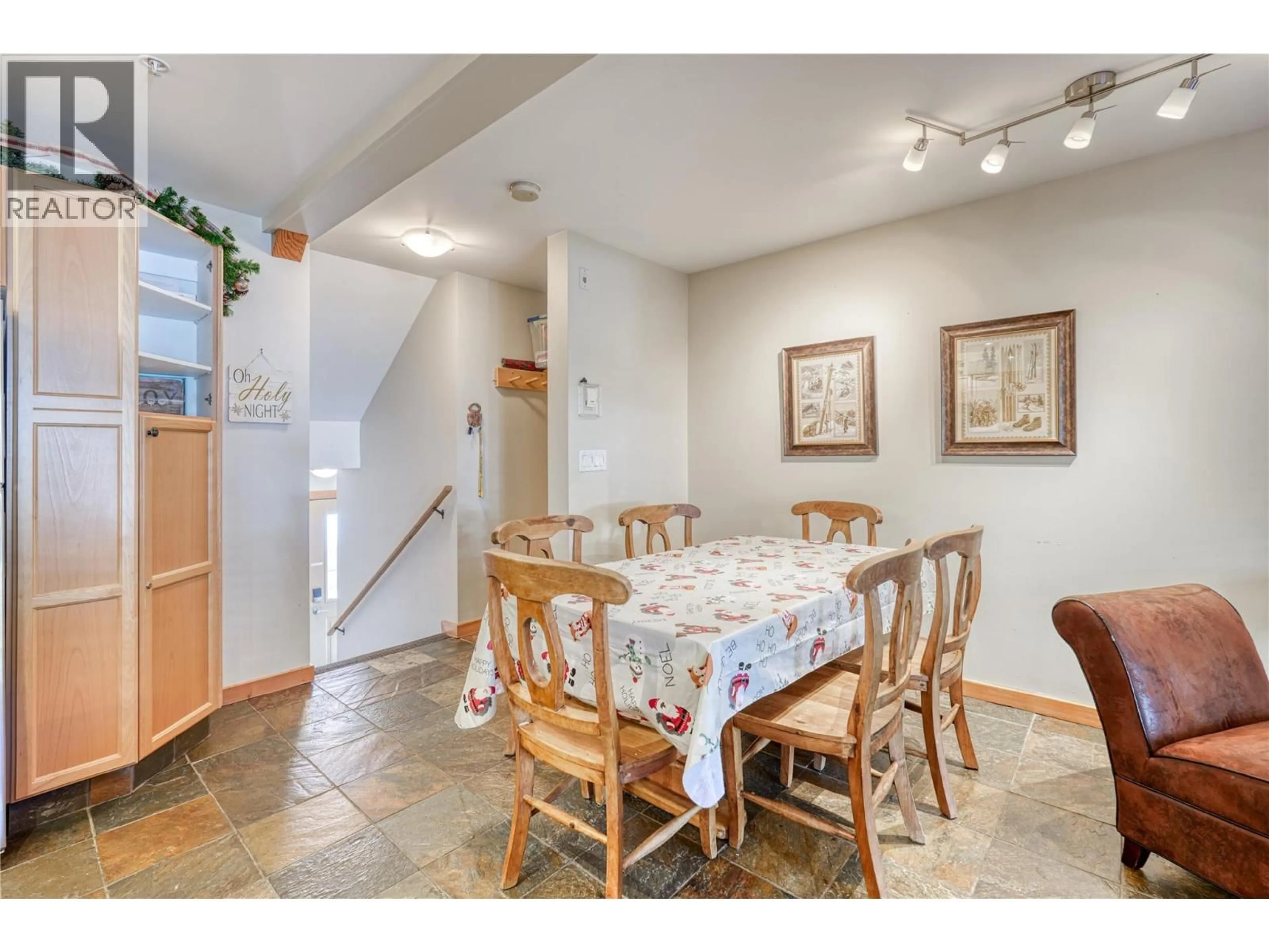 Dining room, ceramic/tile floor for 3 - 360 STRAYHORSE ROAD, Apex Mountain British Columbia V2A0E2