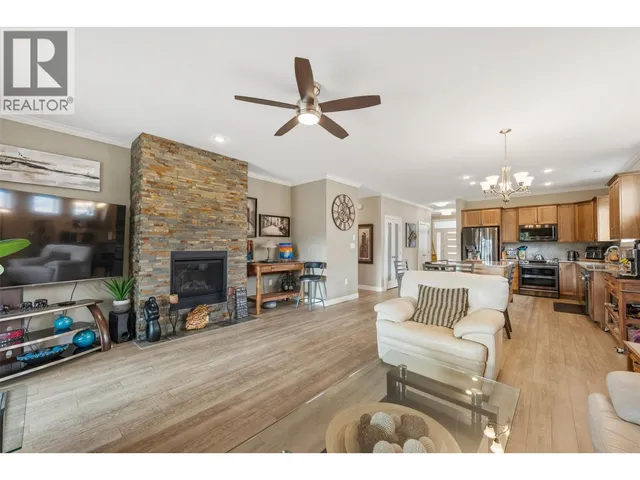 220 BRANDON AVENUE, Penticton 5