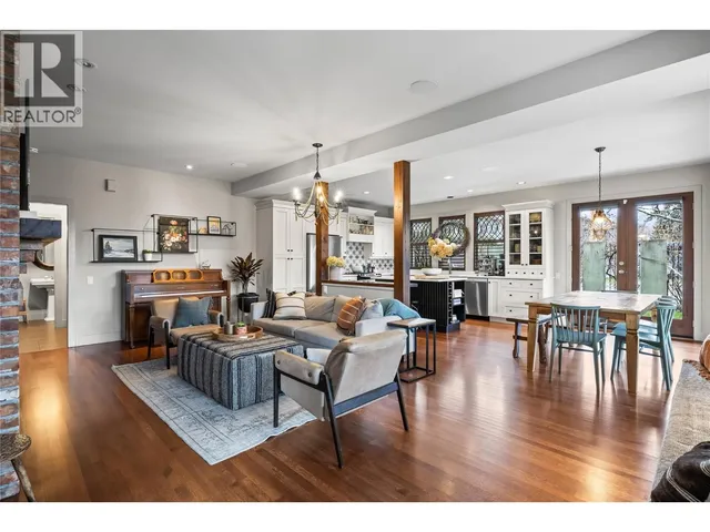 2683 BATH STREET, Kelowna 5