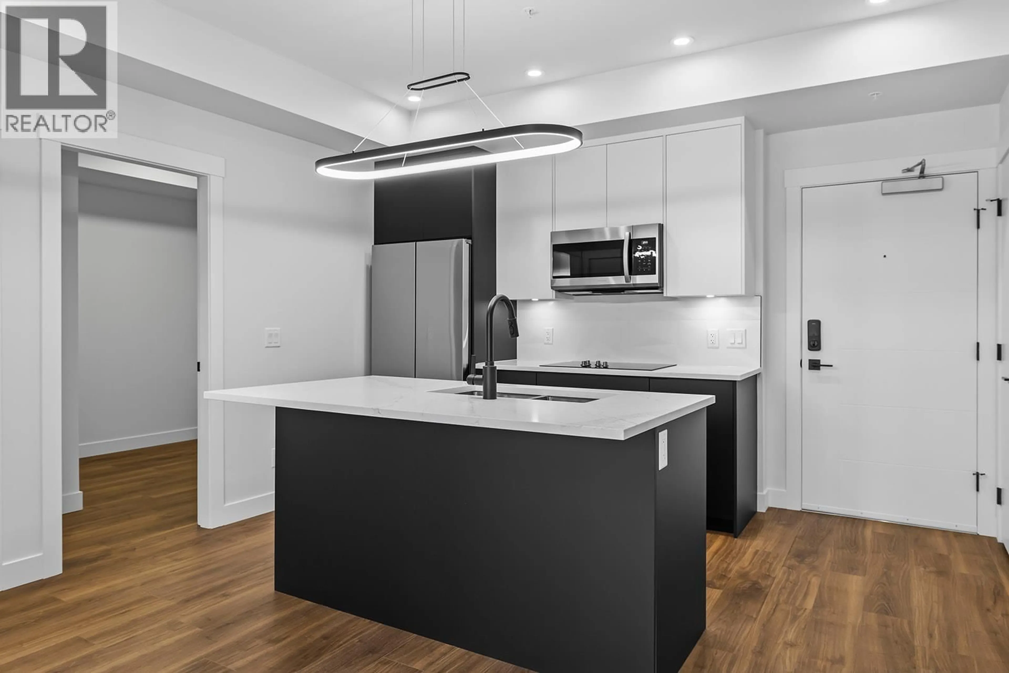 Open concept kitchen, unknown for 404 - 1281 PRIDHAM AVENUE, Kelowna British Columbia V1Y6B3