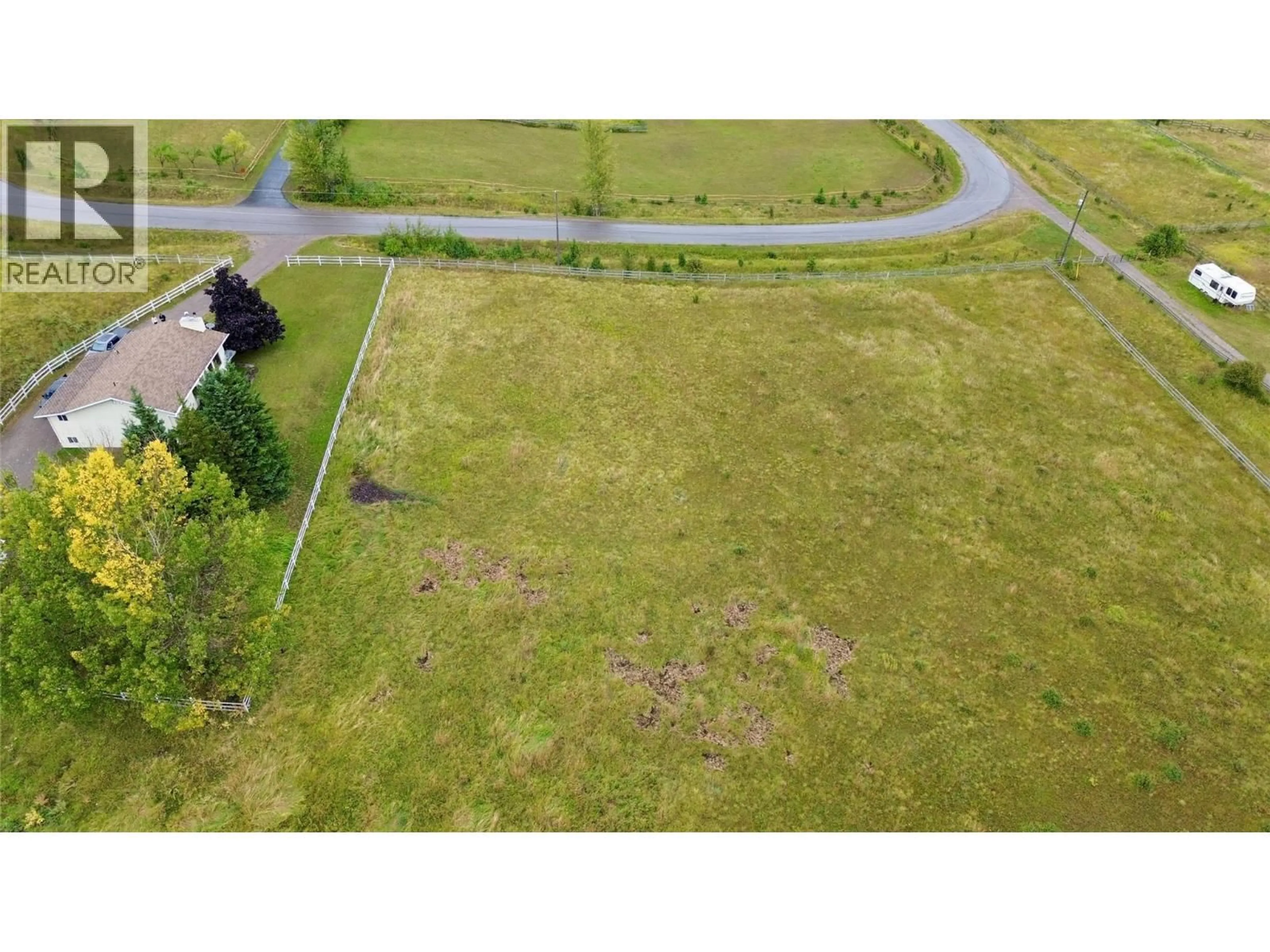 A pic from outside/outdoor area/front of a property/back of a property/a pic from drone, unknown for 6801 HILLSIDE DRIVE, Sparwood British Columbia V0B2G3