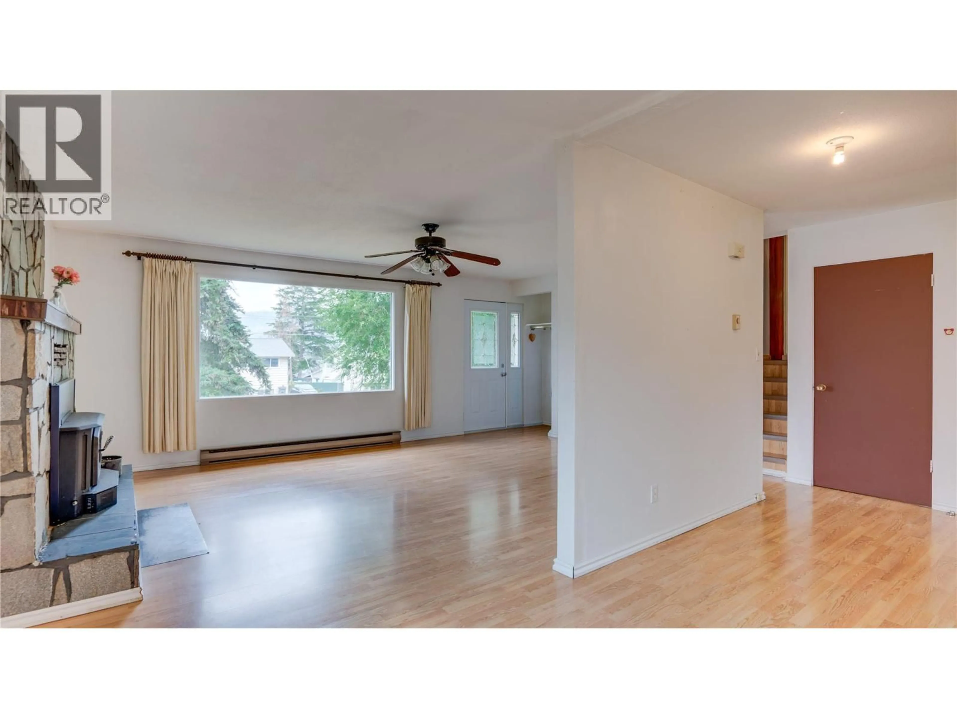 Unknown for 1240 SERENE DRIVE, Spallumcheen British Columbia V4Y0N9