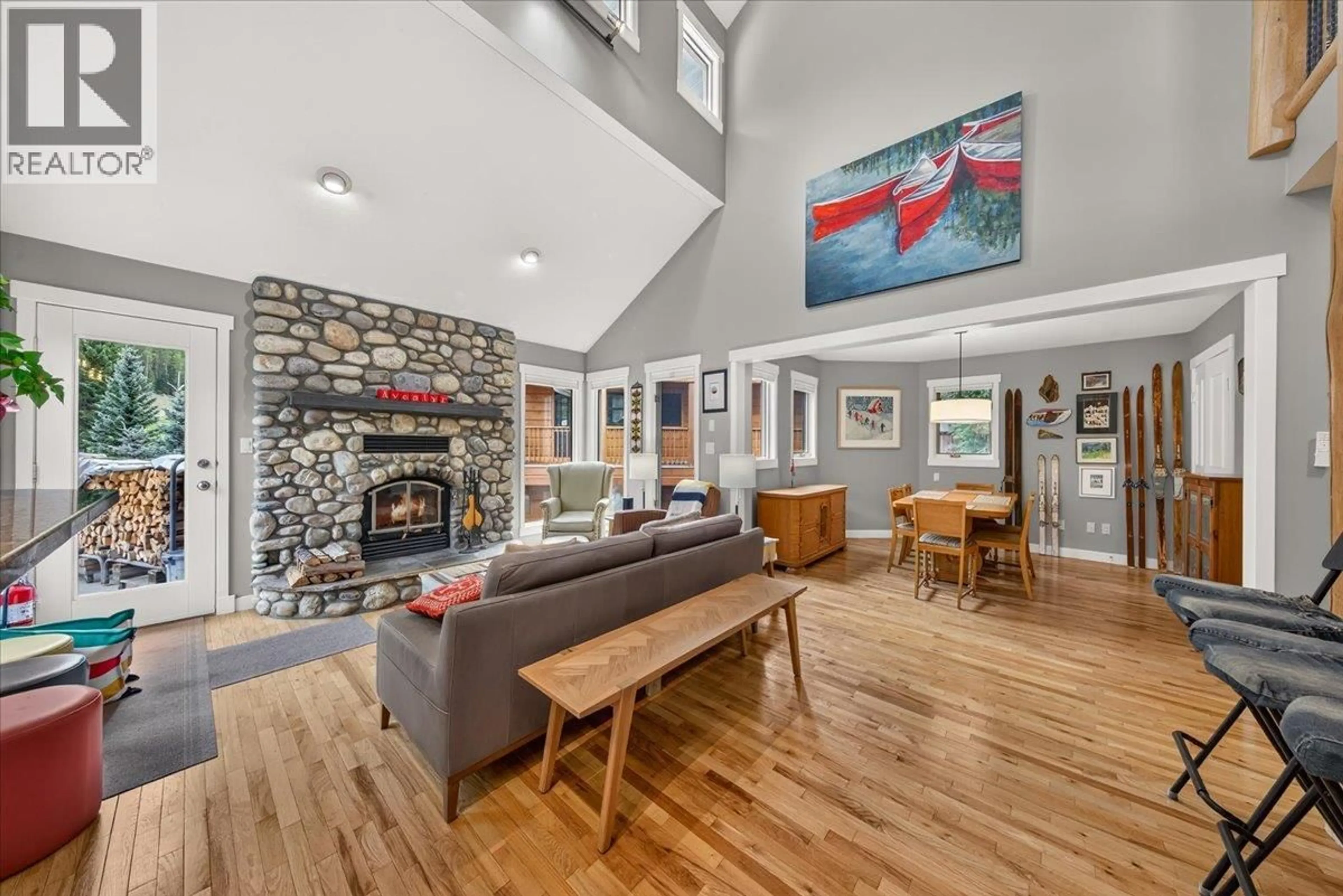Living room with furniture, unknown for 1941 GREYWOLF DRIVE, Panorama British Columbia V0A1T0