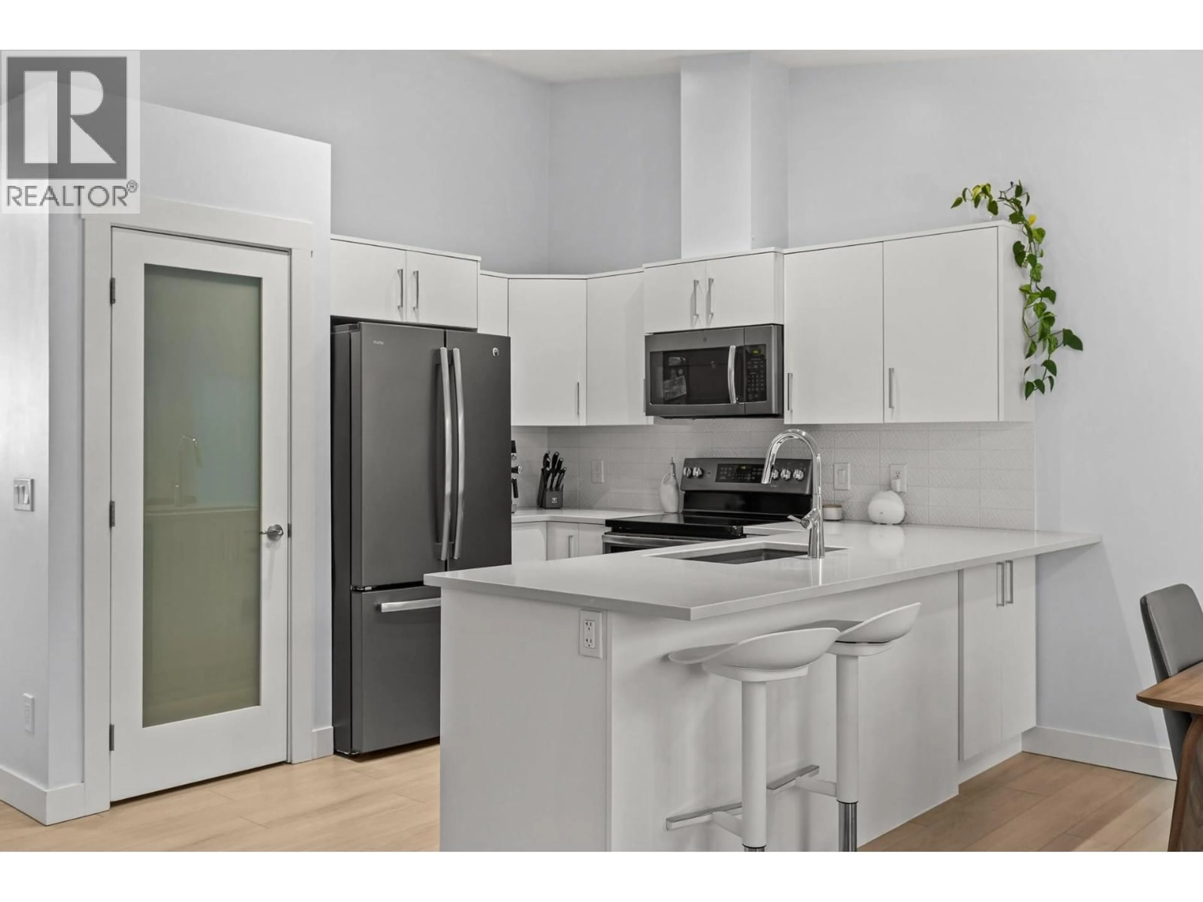 Open concept kitchen, unknown for 20 - 225 GLEN PARK DRIVE, Kelowna British Columbia V1V2X5