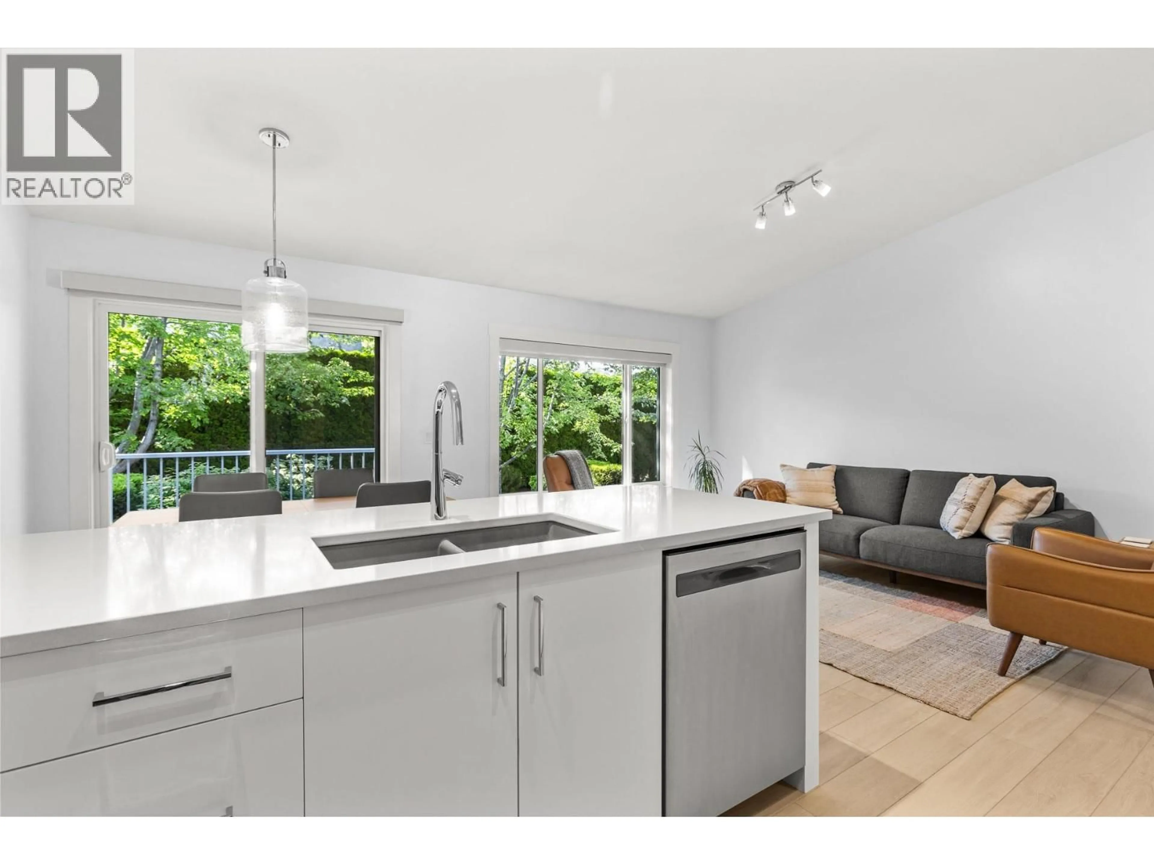 Open concept kitchen, unknown for 20 - 225 GLEN PARK DRIVE, Kelowna British Columbia V1V2X5
