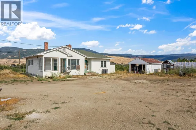 2651 CAMP ROAD, Lake Country 5