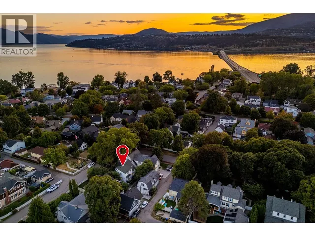 260 LAKE AVENUE, Kelowna 5