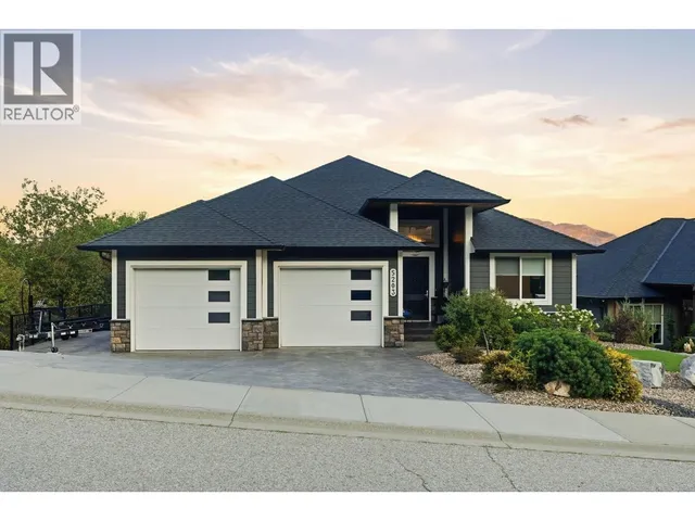 5203 CLARENCE ROAD, Peachland 2