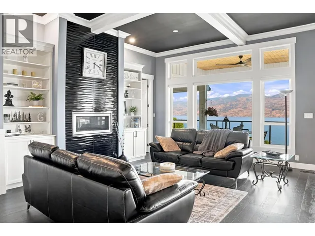 5203 CLARENCE ROAD, Peachland 3