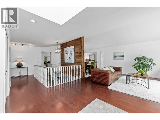 145 MAGIC DRIVE, Kelowna 3