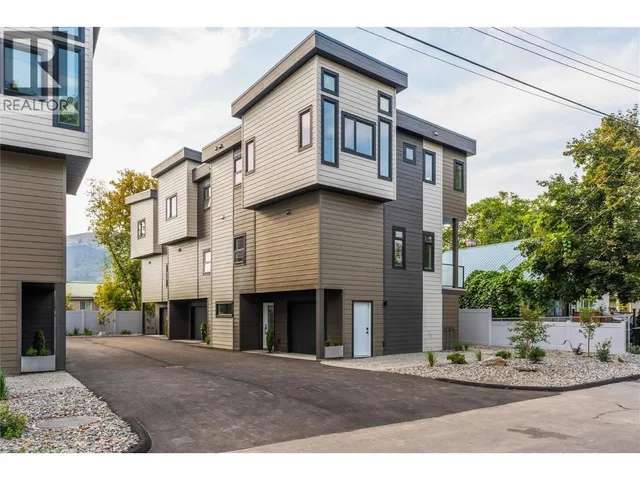 4200 30 STREET, Vernon 5