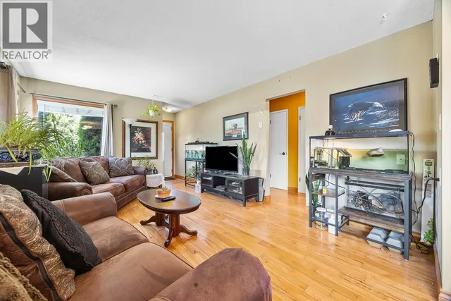 3408 16TH AVENUE, Vernon 5