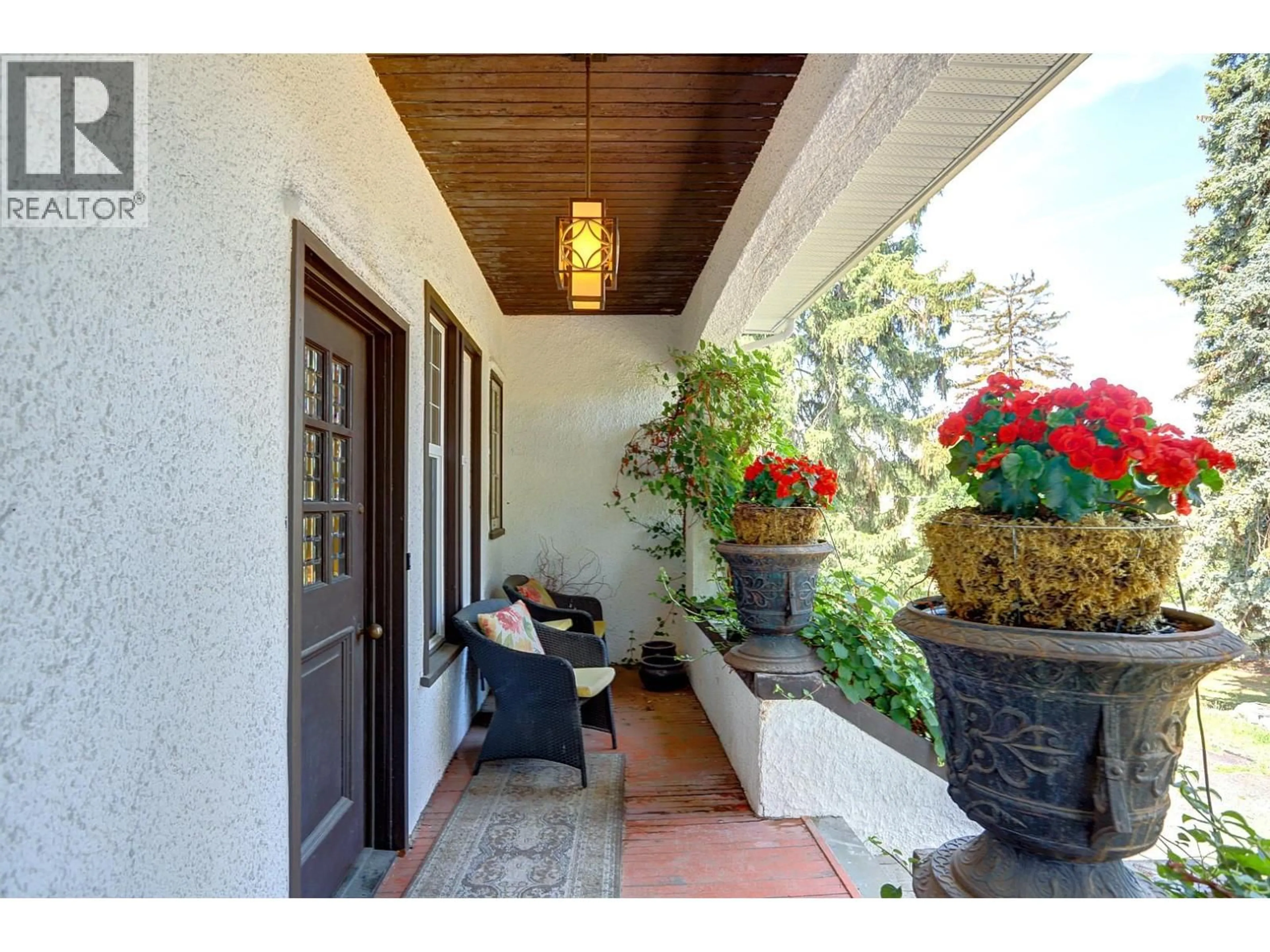 Indoor entryway for 5482 SILVER STAR ROAD, Vernon British Columbia V1B3K4