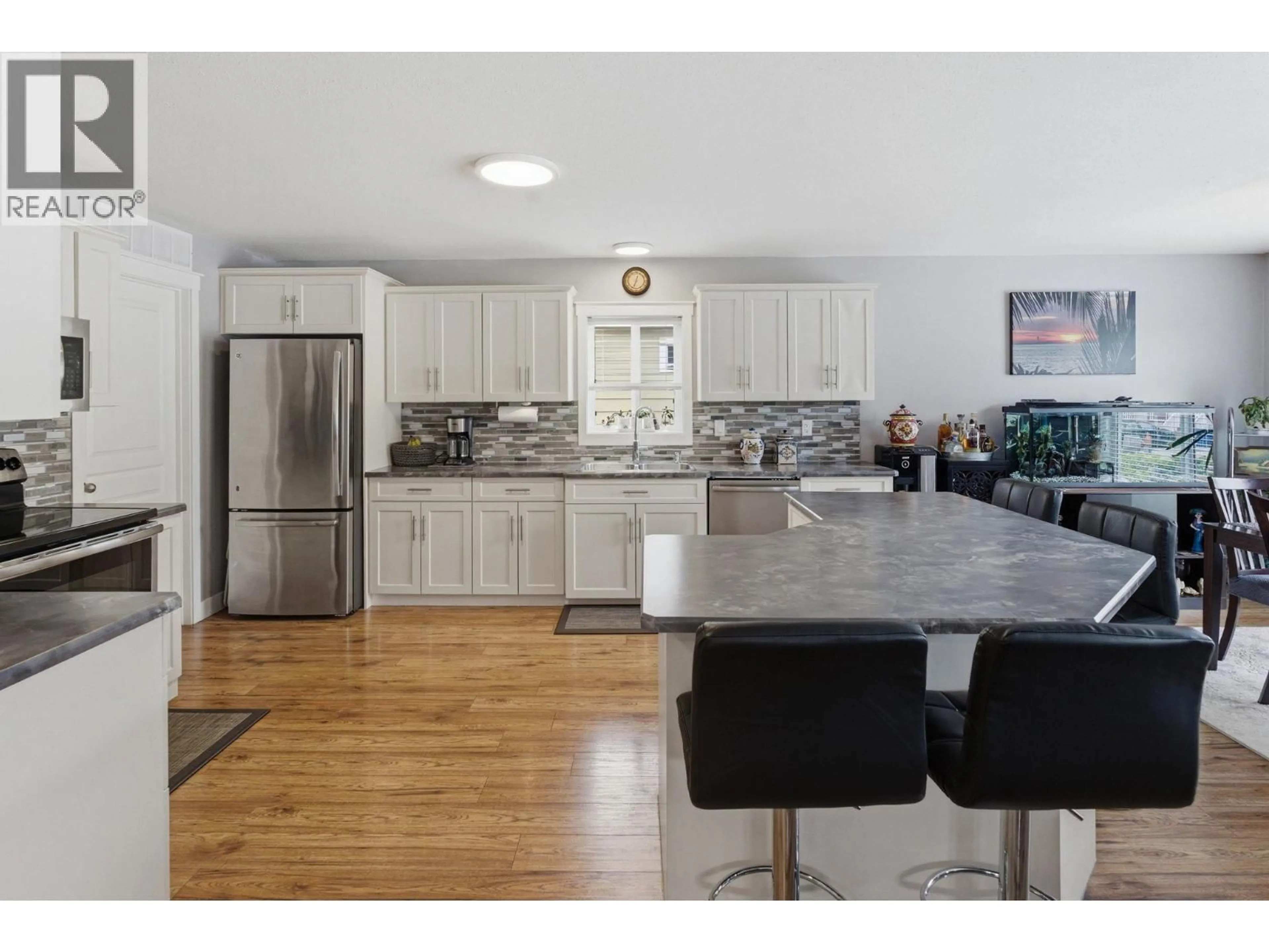Open concept kitchen, unknown for 523 - 2440 OLD OKANAGAN HIGHWAY, West Kelowna British Columbia V4T1X4