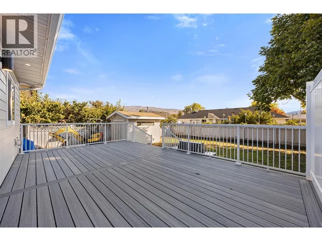 4141 SAN CLEMENTE AVENUE, Peachland 5