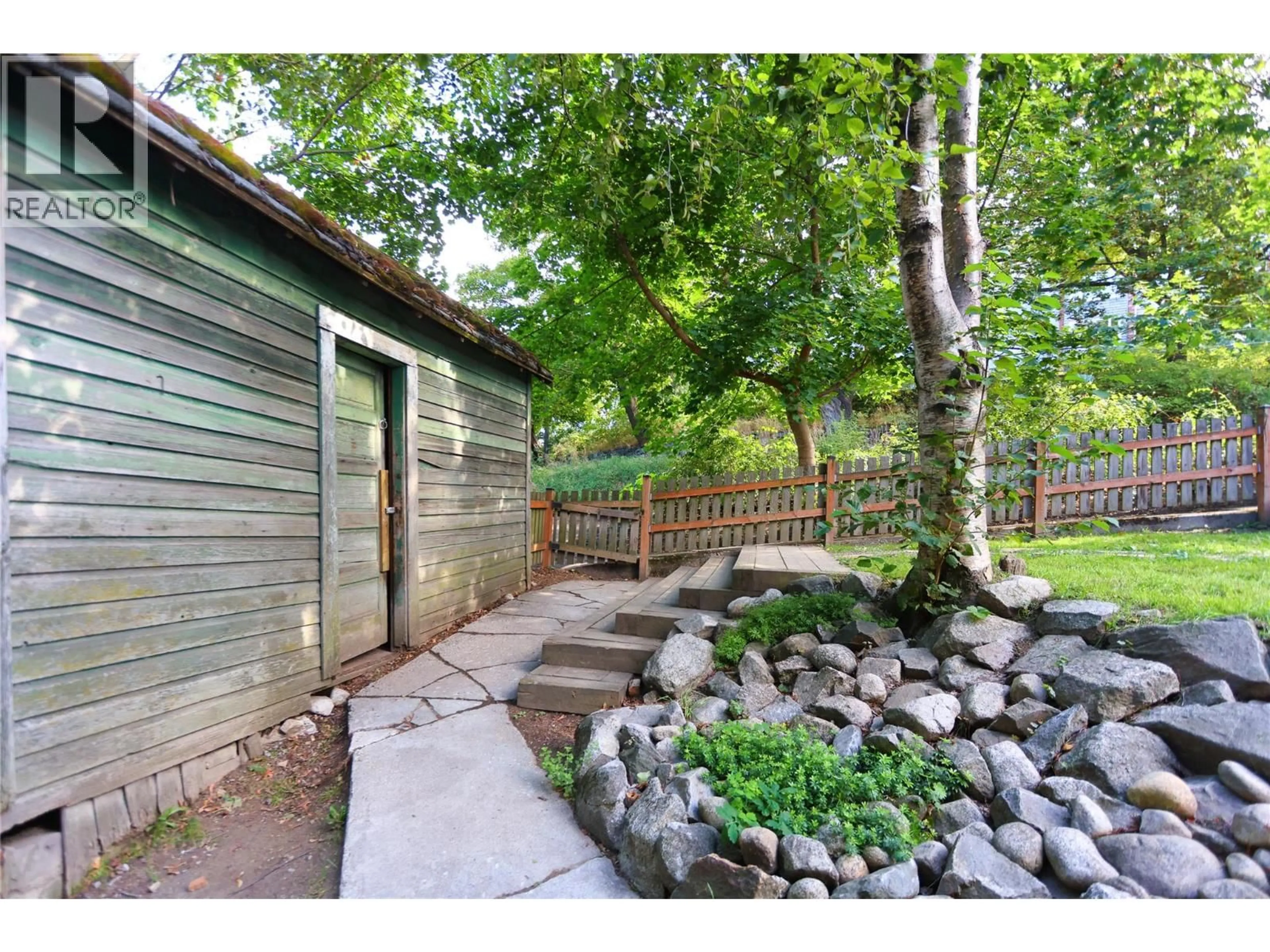Shed for 924 FRONT STREET, Nelson British Columbia V1L4C2