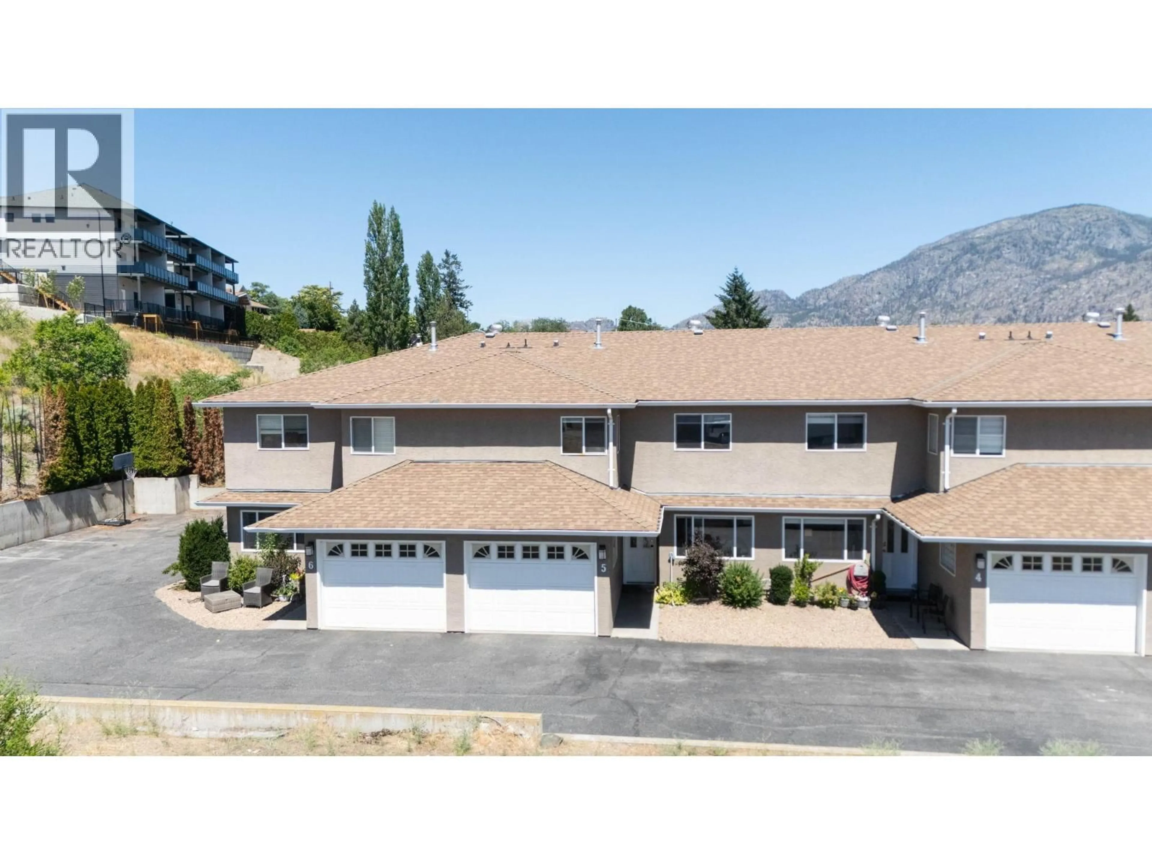 A pic from outside/outdoor area/front of a property/back of a property/a pic from drone, mountain view for 5 - 6812 89TH STREET, Osoyoos British Columbia V0H1V1