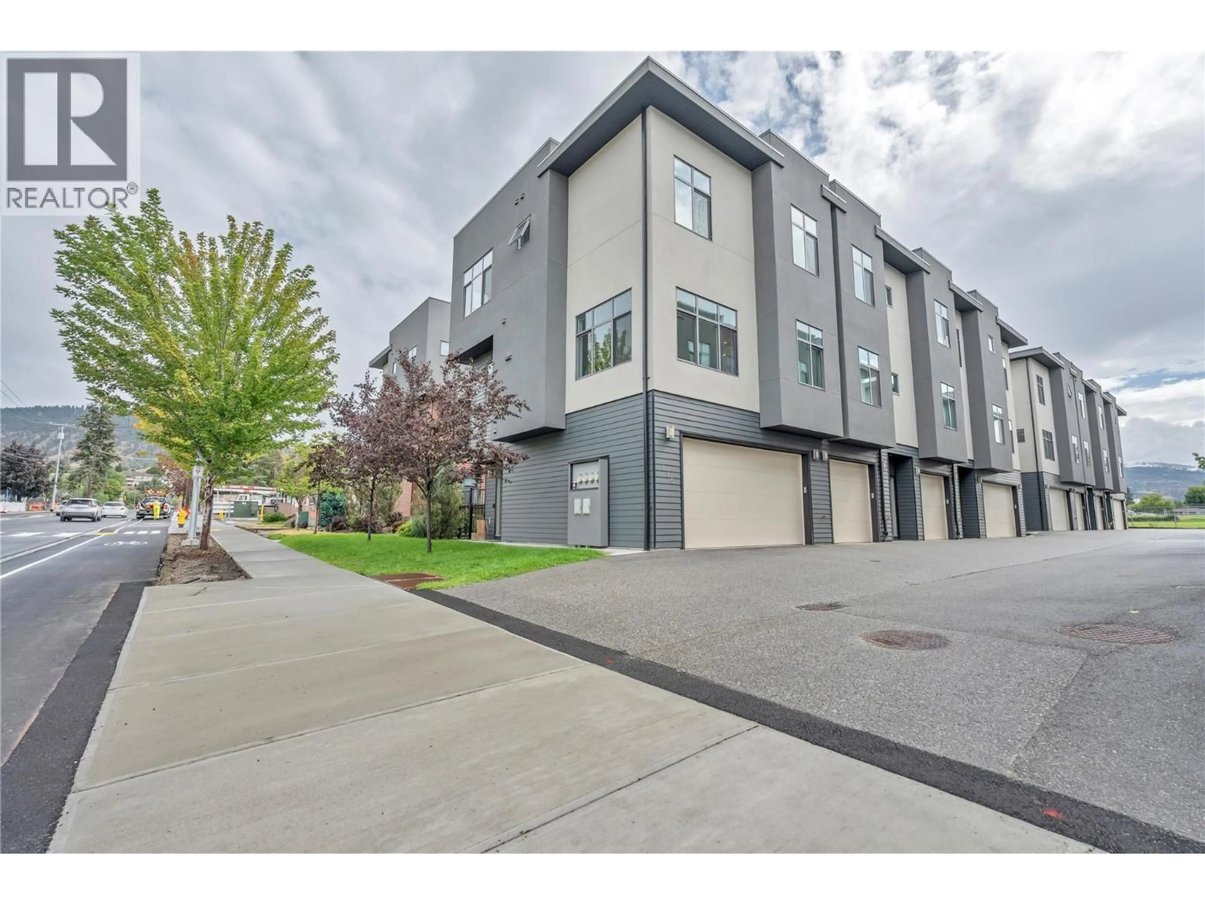 A pic from outside/outdoor area/front of a property/back of a property/a pic from drone, street for 115 - 388 ECKHARDT AVENUE EAST, Penticton British Columbia V2A0C7