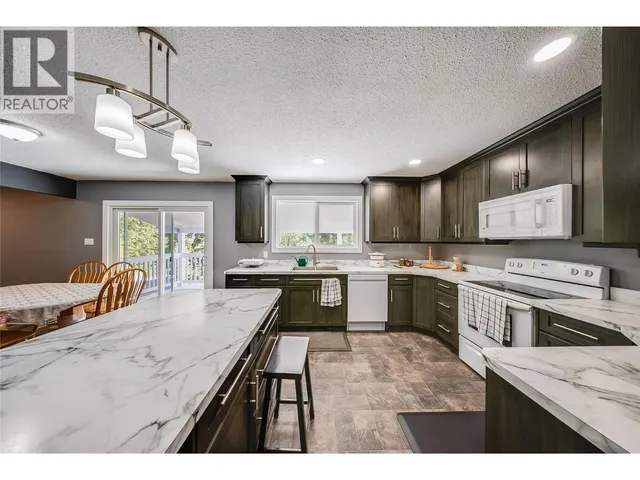 1762 FIRST STREET, Fruitvale 5
