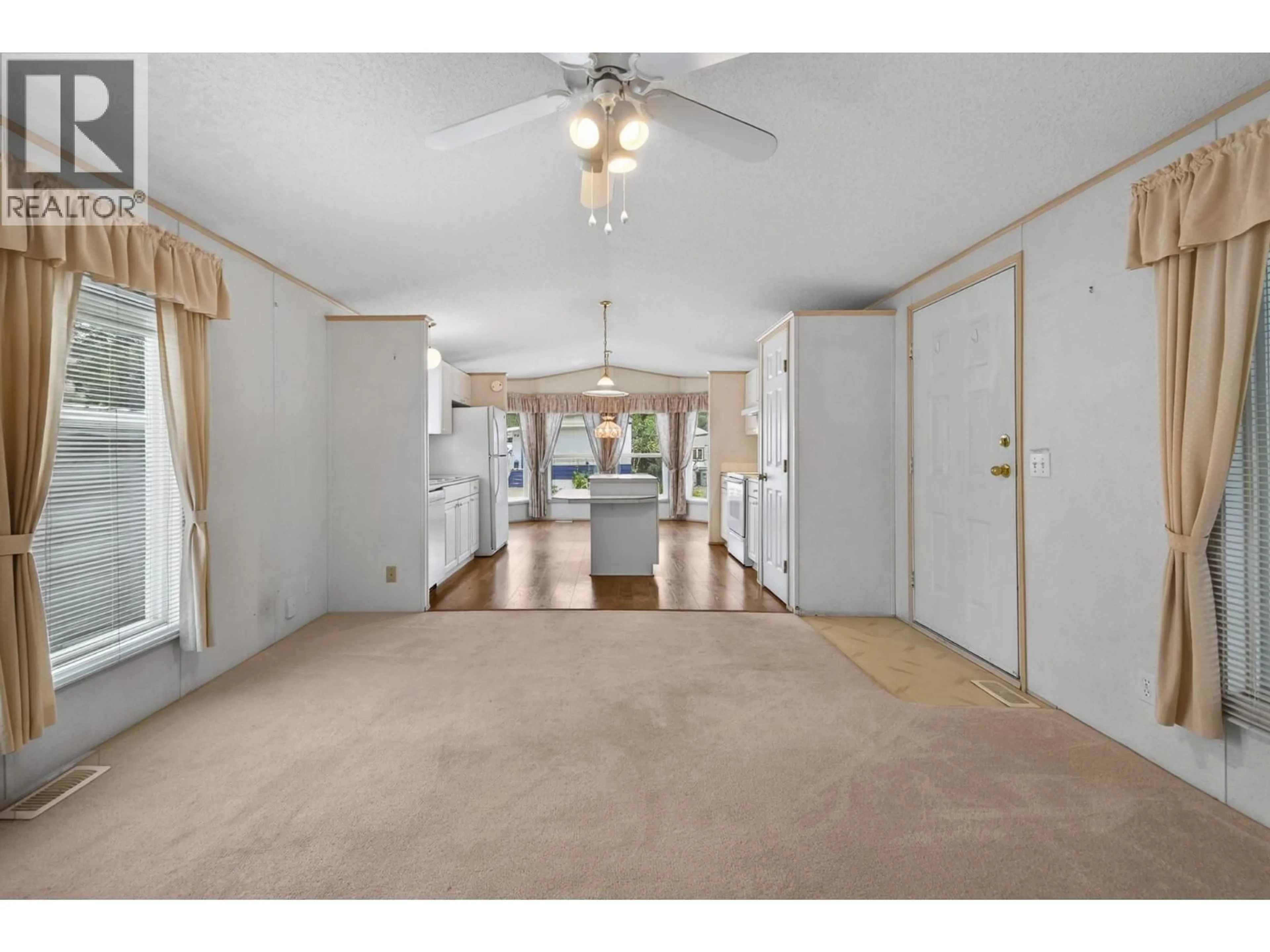 Unknown for 71 - 2400 OAKDALE WAY, Kamloops British Columbia V2B6W7