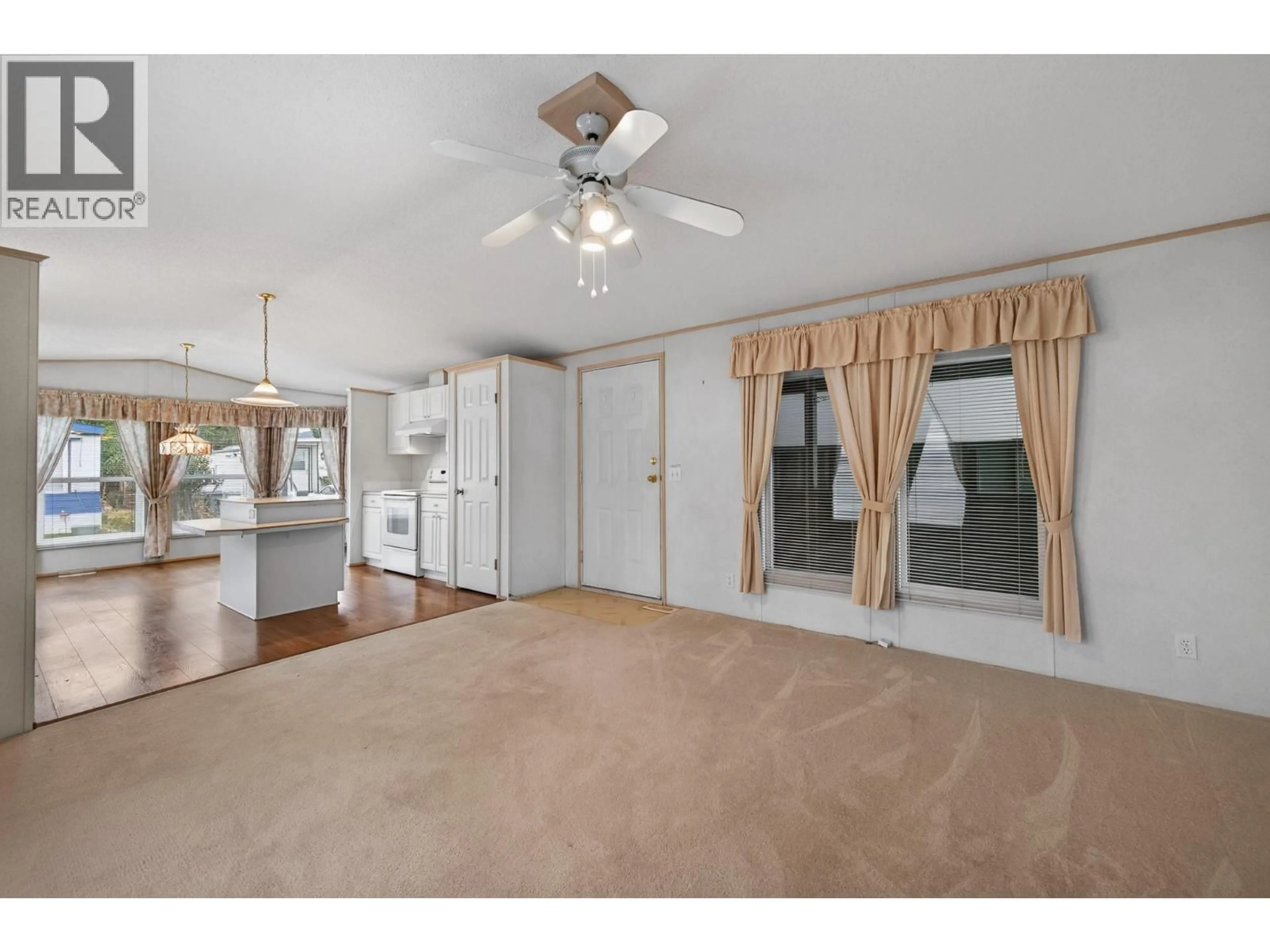 Unknown for 71 - 2400 OAKDALE WAY, Kamloops British Columbia V2B6W7
