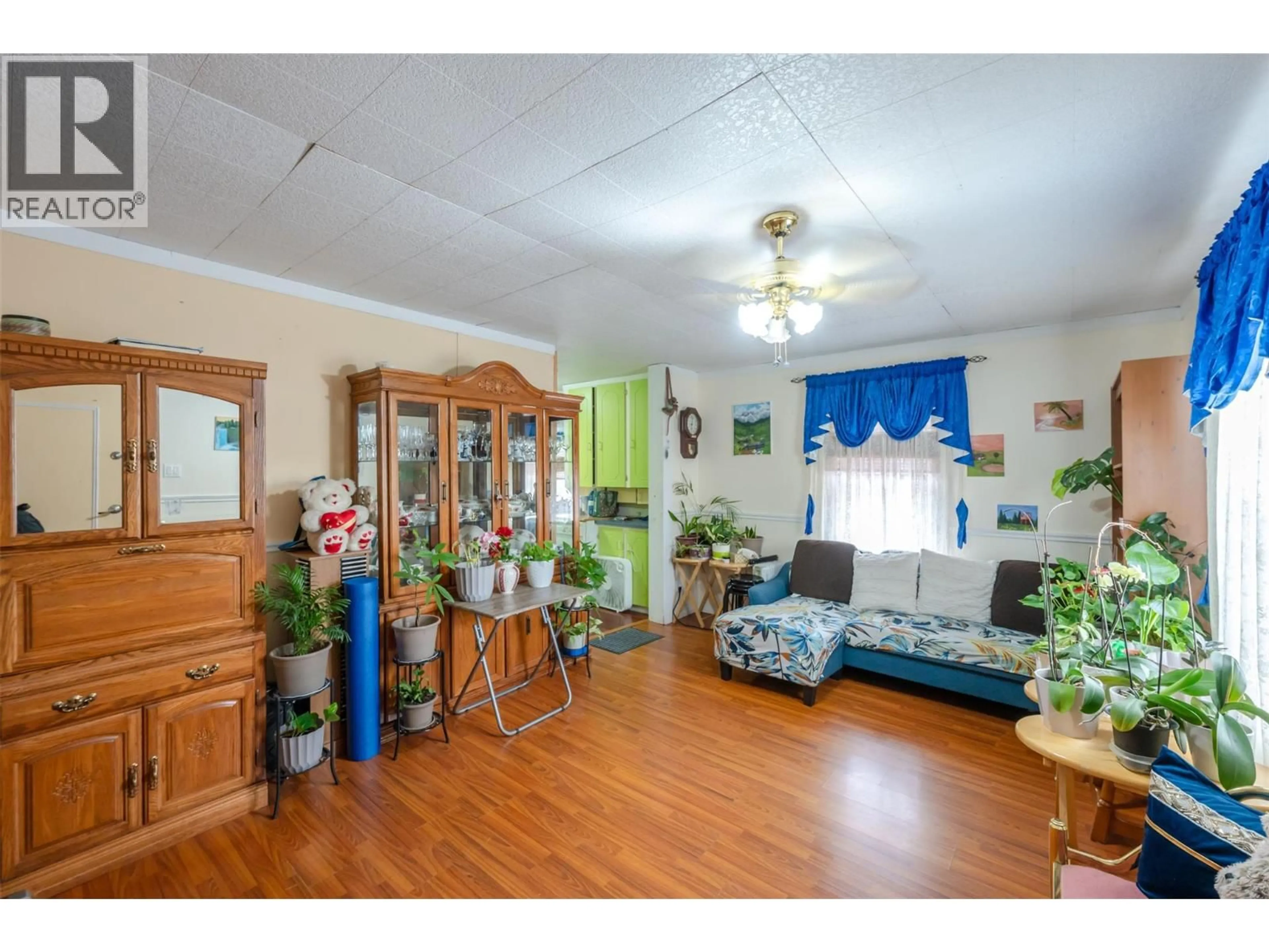 Unknown for 219 HASTINGS AVENUE, Penticton British Columbia V2A2V5