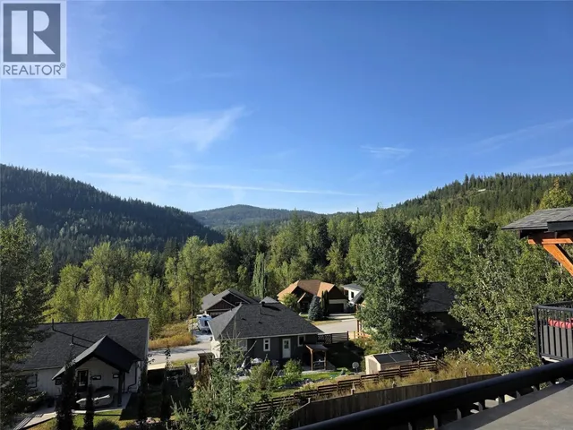 1007 SILVERTIP ROAD, Rossland 5