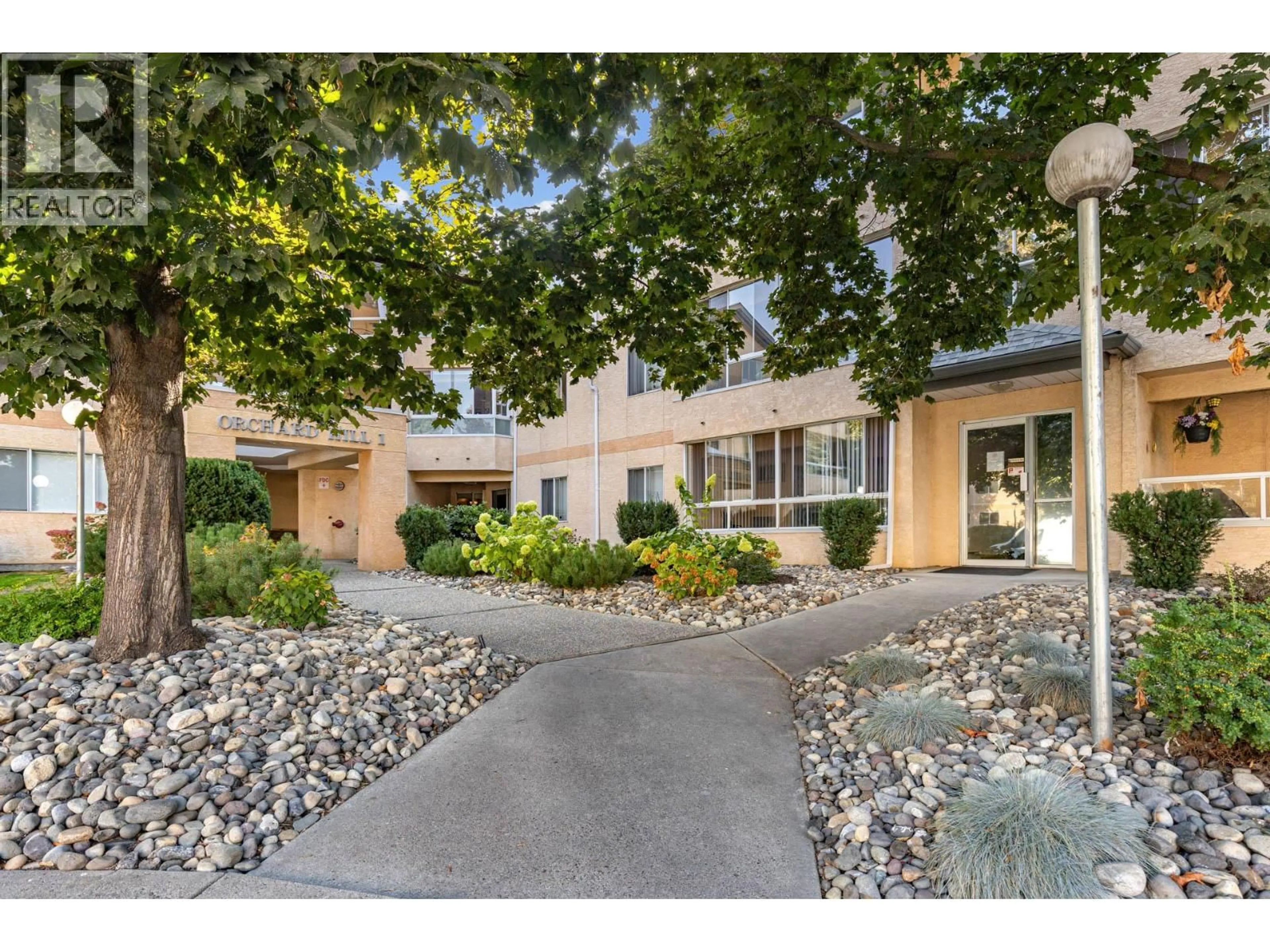 Unknown for 212 - 727 HOUGHTON ROAD, Kelowna British Columbia V1X7J7