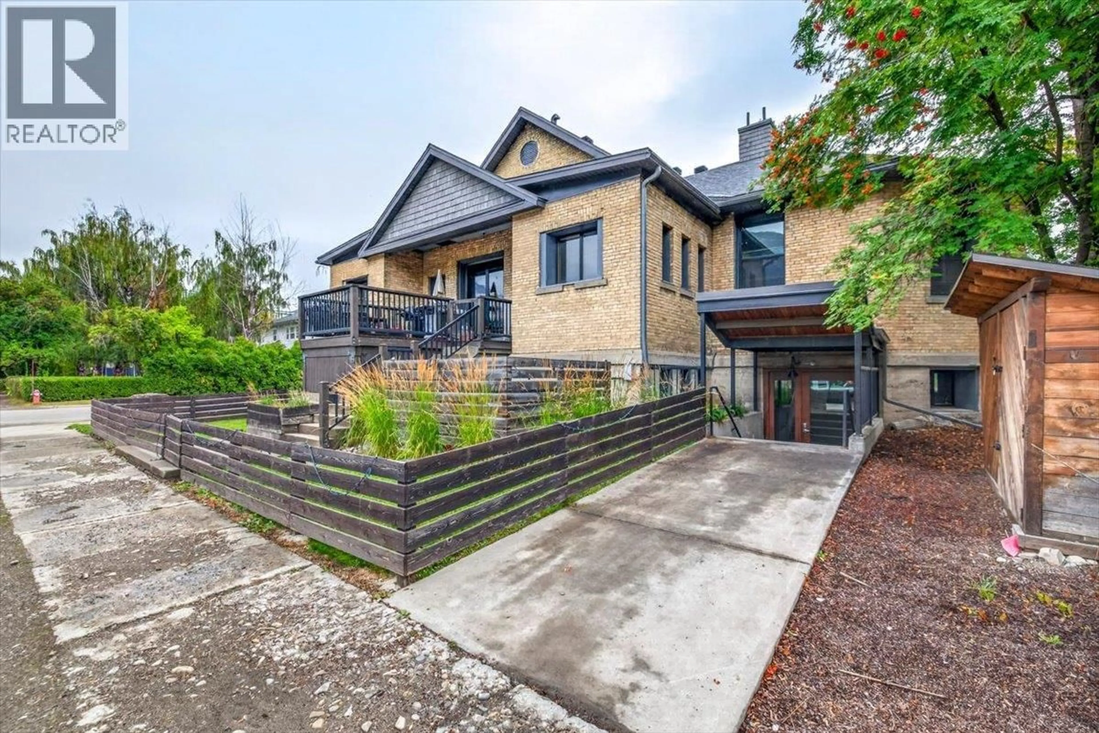 Home with brick exterior material, building for 4 - 392 4TH AVENUE, Fernie British Columbia V0B1M0