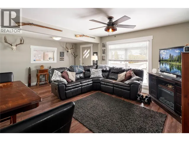 170 MUGFORD ROAD, Kelowna 3