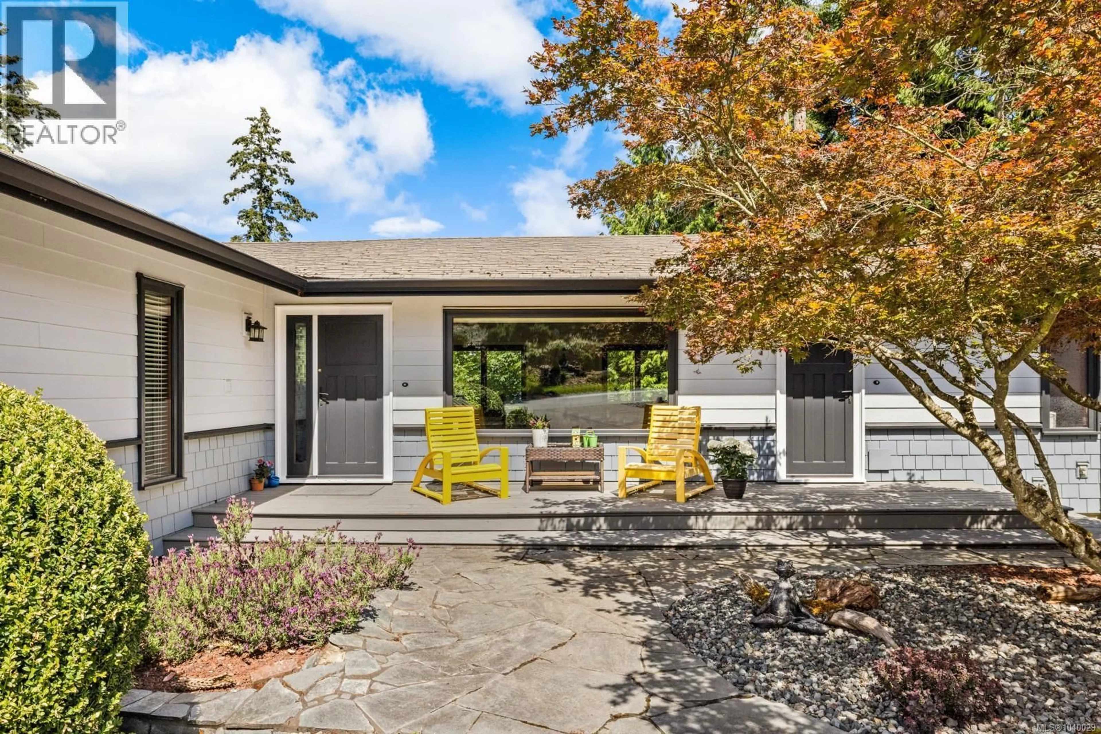 Patio, street for 10075 DANIEL STREET, Chemainus British Columbia V0R1K1