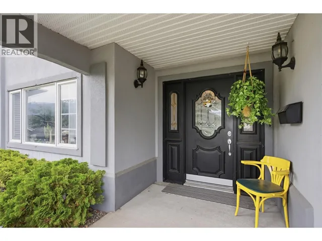 1849 PINERIDGE DRIVE, Merritt 3