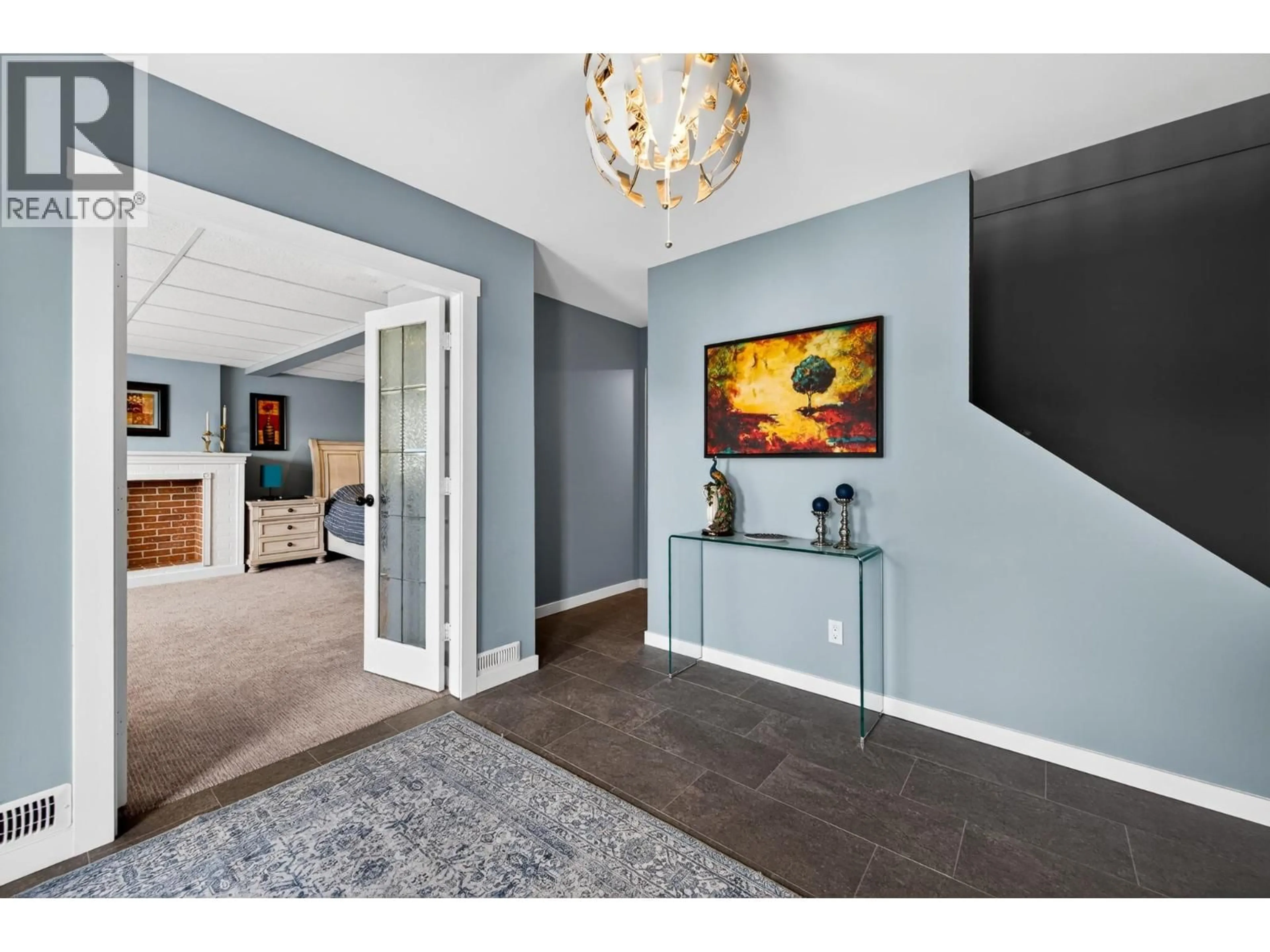 Indoor entryway for 3445 NAVATANEE DRIVE, Kamloops British Columbia V2H1S1