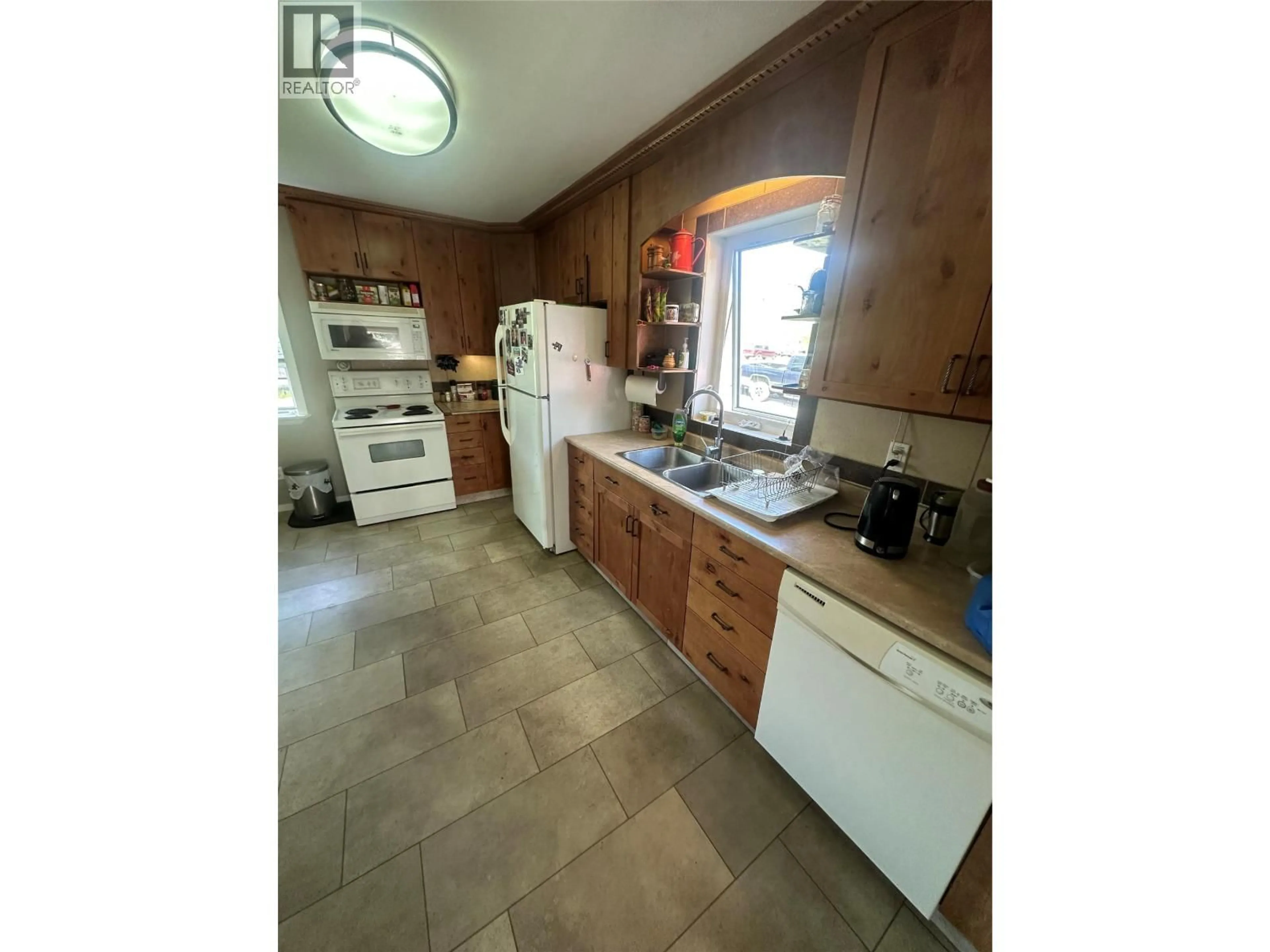 Unknown for 4704 NICHOLSON ROAD, Chetwynd British Columbia V0C1J0