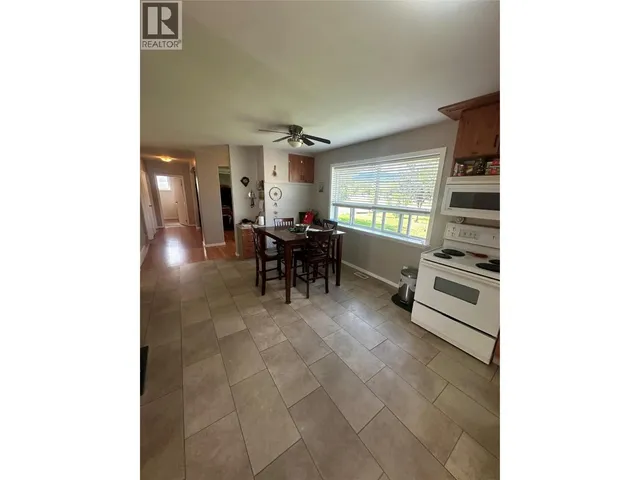 4704 NICHOLSON ROAD, Chetwynd 3