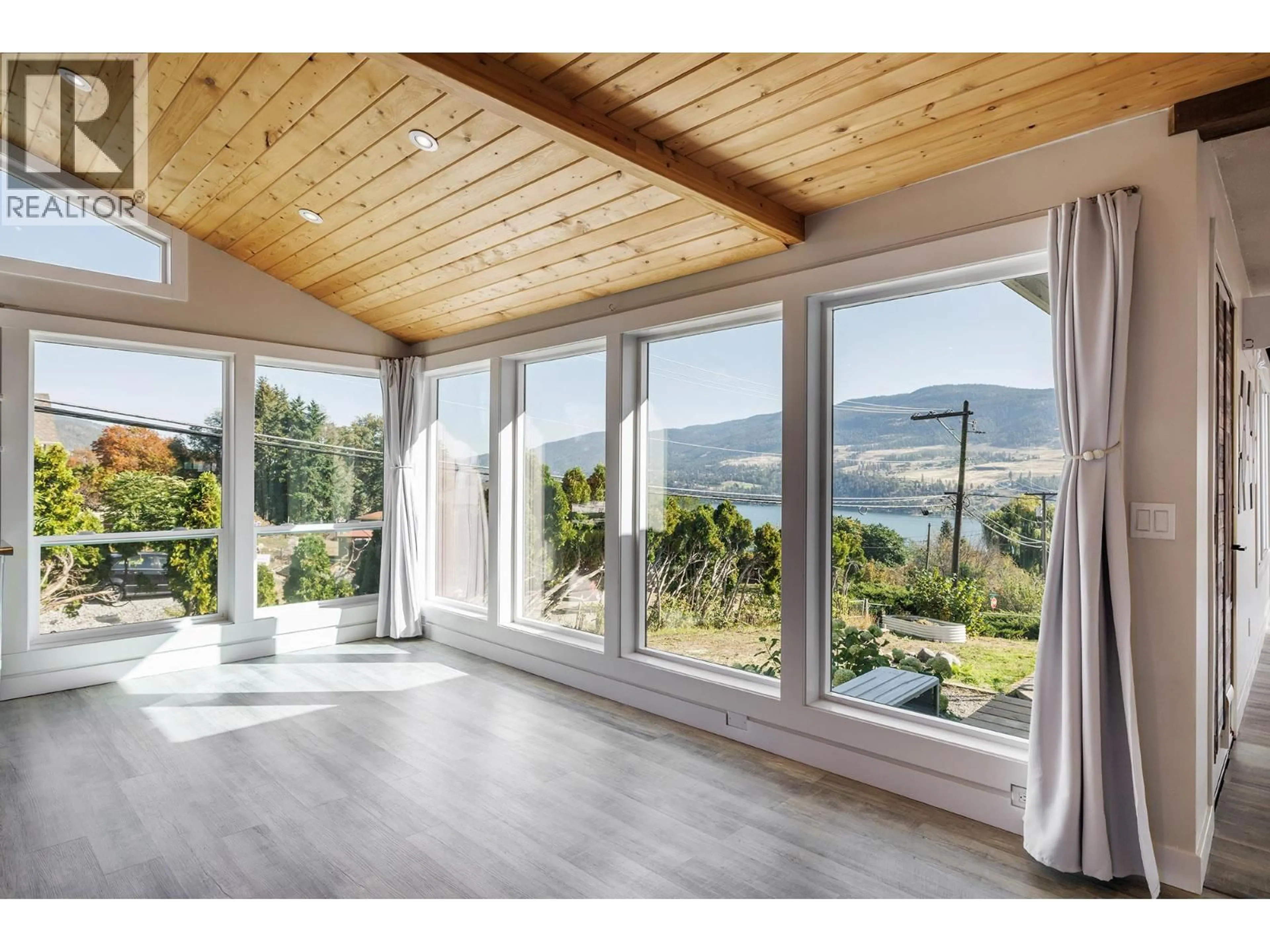 Unknown for 2575 ROBINSON ROAD, Lake Country British Columbia v4v1g6