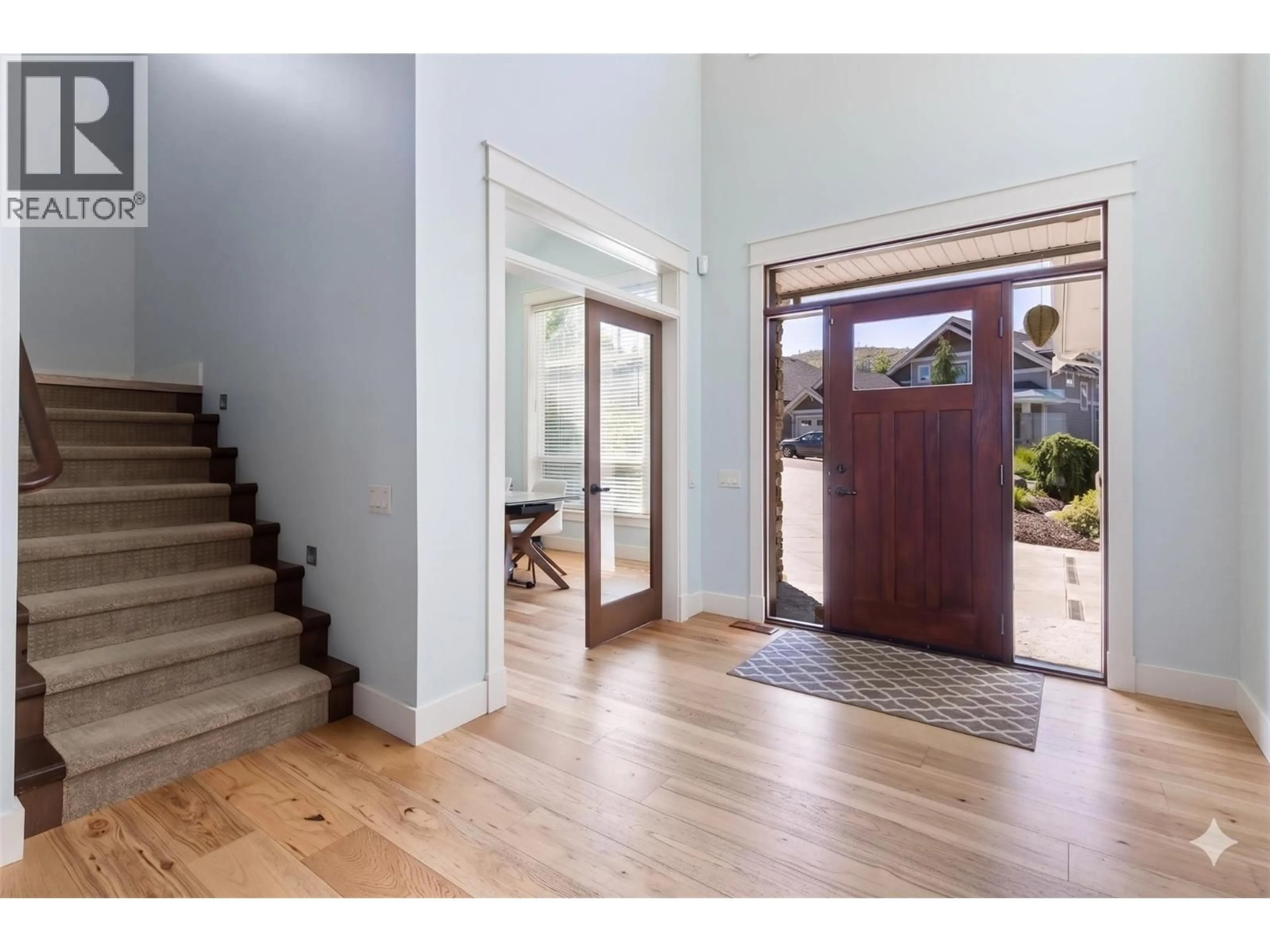 Indoor entryway for 171 - 515 WREN PLACE, Kelowna British Columbia V1W5H7