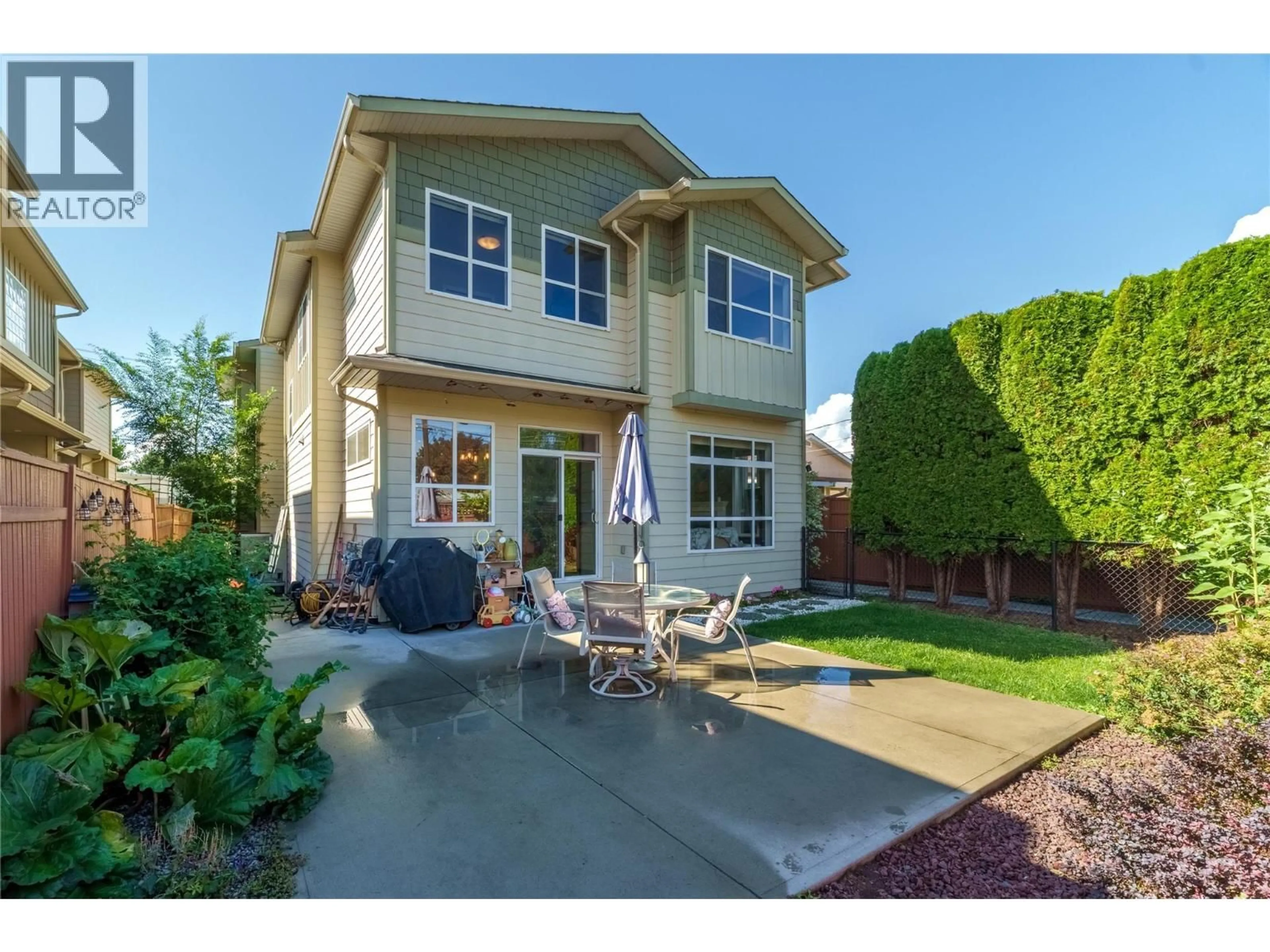 Unknown for 102 - 385 DOUGLAS AVENUE, Penticton British Columbia V2A2V1