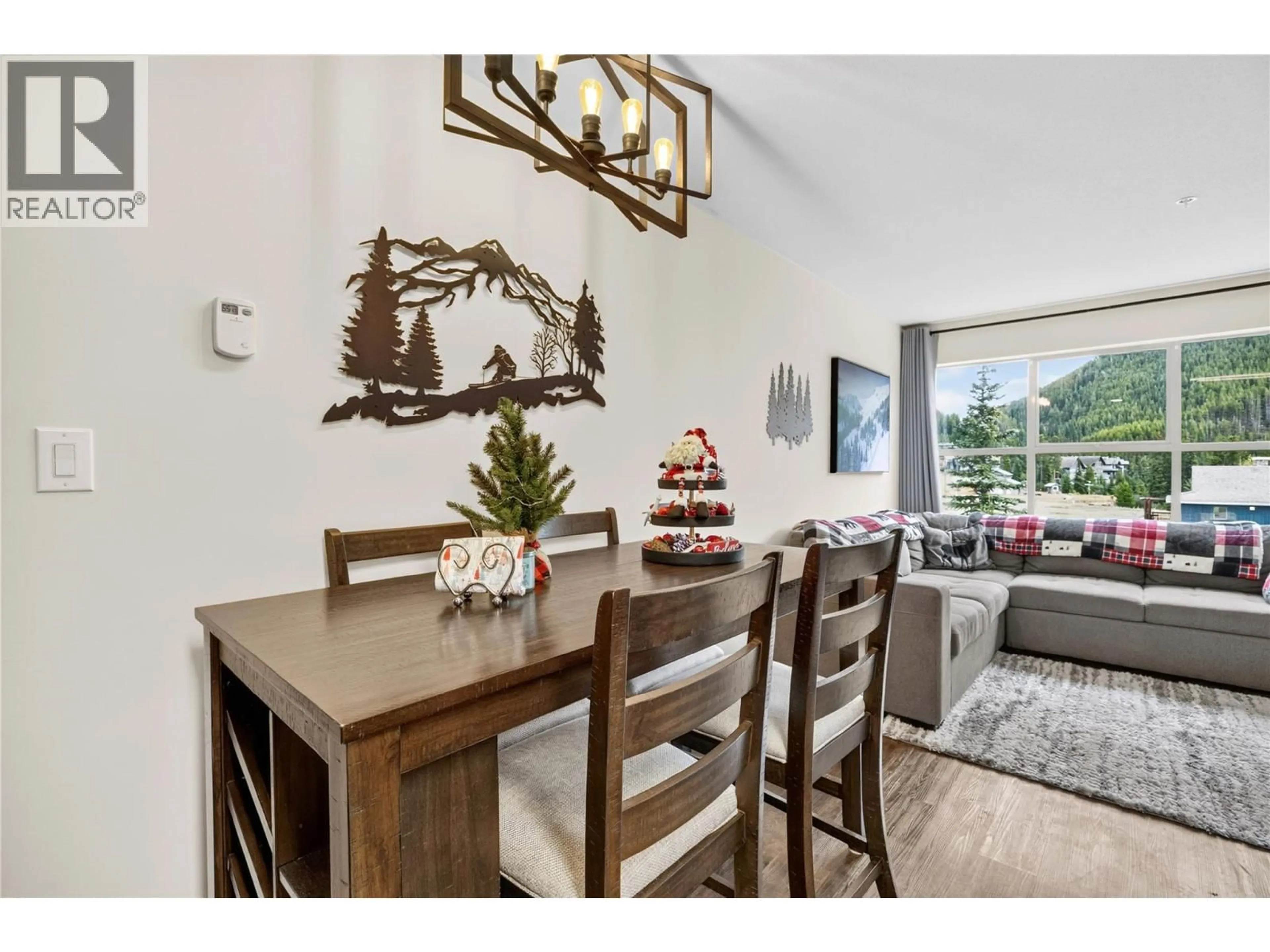 Dining room, wood/laminate floor for 209/210 - 300 STRAYHORSE ROAD, Apex Mountain British Columbia V0H0E2